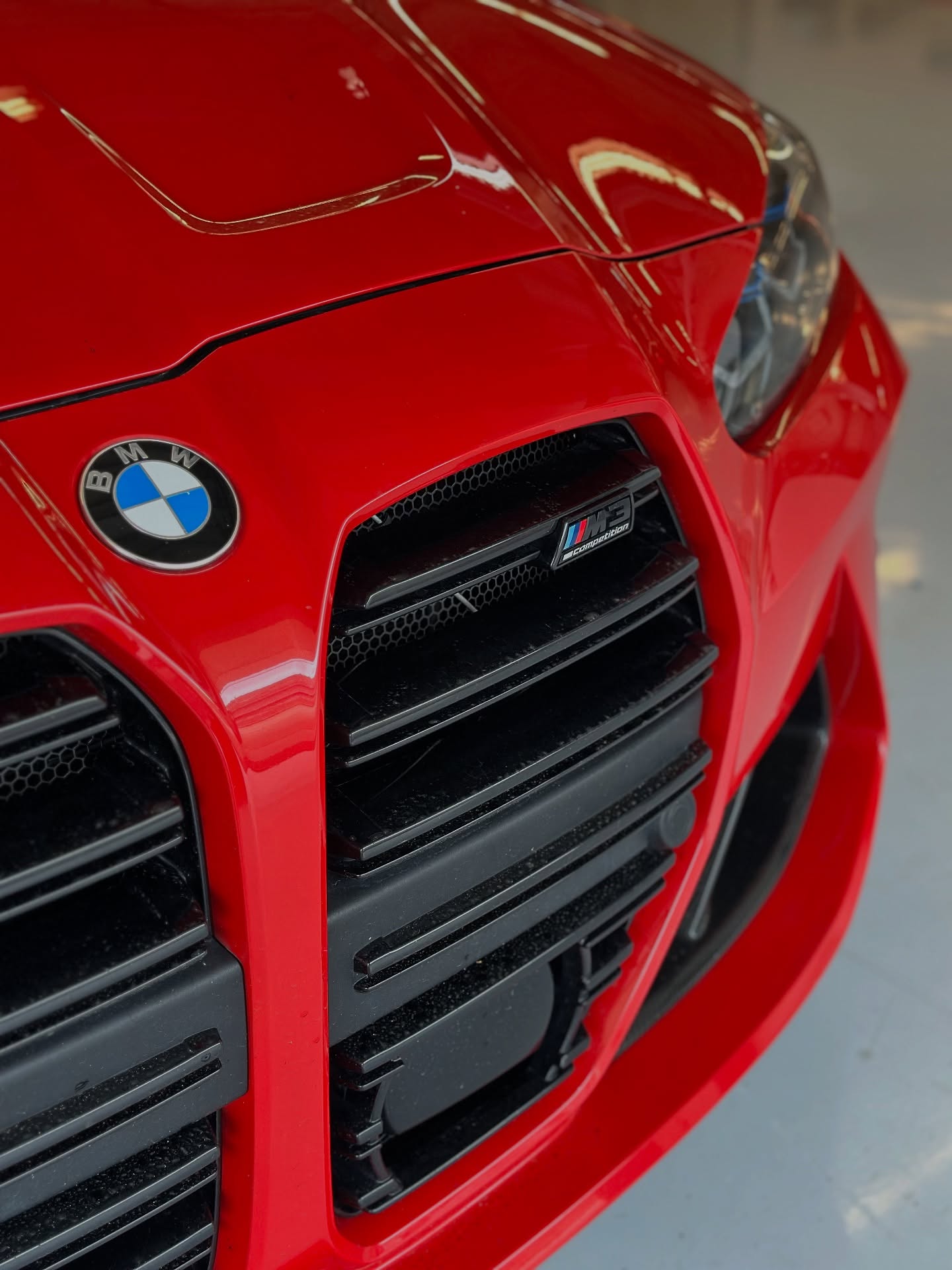 Saying goodbye to April which has been a fun month. More race cars and traveling again and generally nice weather. What does May bring? We shall see.
.
.
.
.
#racing #life #lifestyle #motorsport #racecar #cota #atx #roadatlanta #atlanta #sebring #florida #vroom #carpics #cars