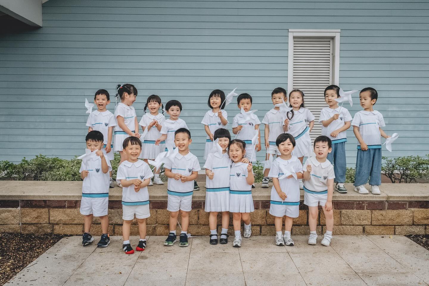 My kind of class photos for the kids!🫶🏼
= Fun and games + Candid + All natural smiles 📸
Proud of all the little k1’s energy and cooperation that day ☀️