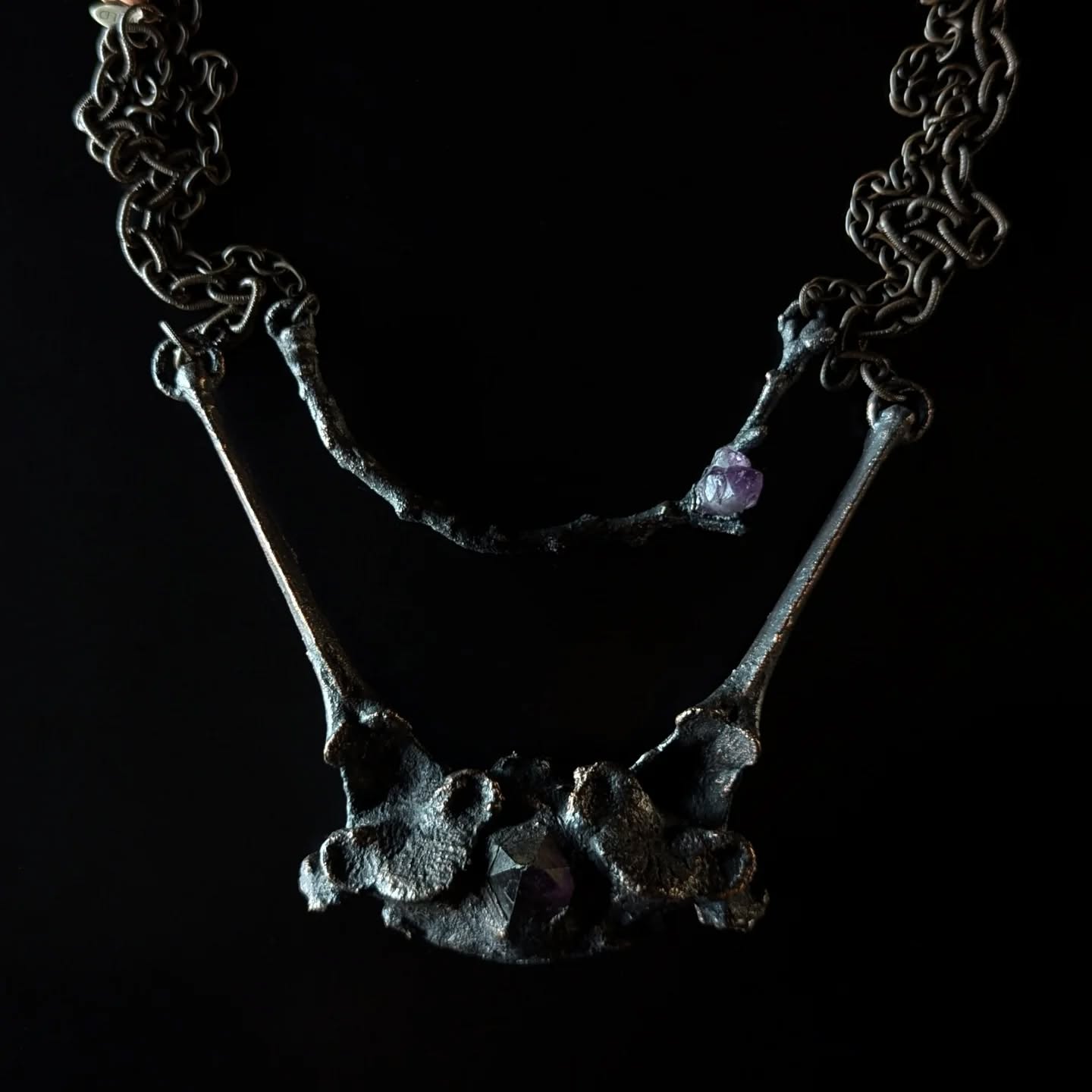 April is the cruellest month, breeding
Lilacs out of the dead land, mixing
Memory and desire, stirring
Dull roots with spring rain.
-TS Eliot
Ritual Adornment for the Vernal Equinox.
The transition of dark to light.
Crone to Maiden.
offering amulets to #praytothewilds -
the goddess energies around the turn of the wheel - at #darkforcefest
#springequinox #darkspring #thecailleach #brigid #goddessworship #pagan #landlistening #ritualadornment #wheeloftheyear #worshipinthewoods #deathislife #myallegiancetonatureistotal #bonejewelry