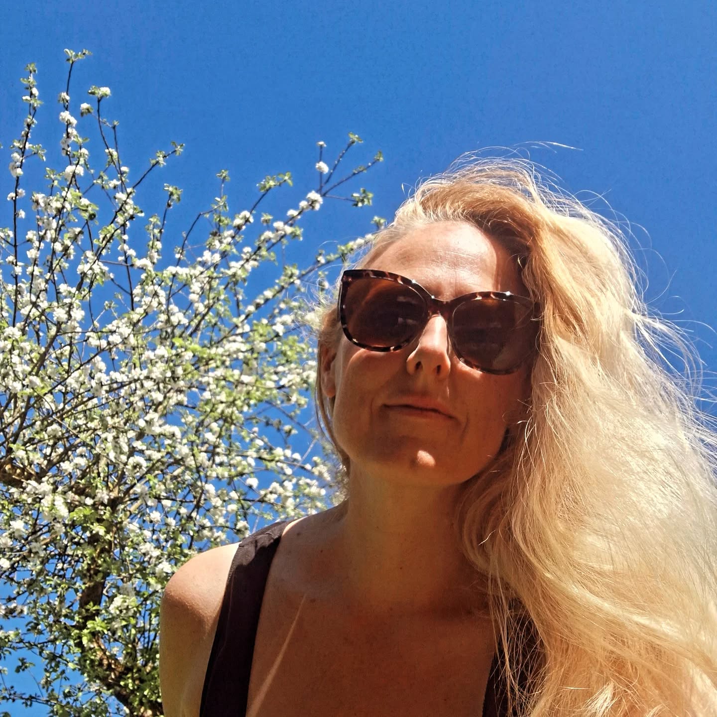 Vacances - JOUR 1 - dans mon petit coin de paradis 💞💞💞 Que la nature est belle à cette époque de l'année! Et avec 25 degrés, ça ne gâche rien 😎