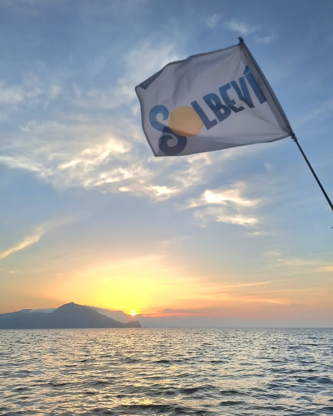 capriexcursions@gmail.com
#solbevi
#Capri
#sea2025
@solbevi_official solbevi-official