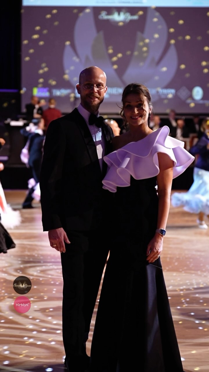 Swedish Open 2025 – what an incredible event!
Huge thanks to everyone who participated, danced, supported, and made it unforgettable!
Save the date for next year: 28th of February 2026 – we can’t wait to see you again!
Special thanks to @kirklys_dancemedia for capturing the energy and spirit of the event with this amazing video!
#swedishopendance #DanceCompetition #SaveTheDate #ThankYou #DanceLife