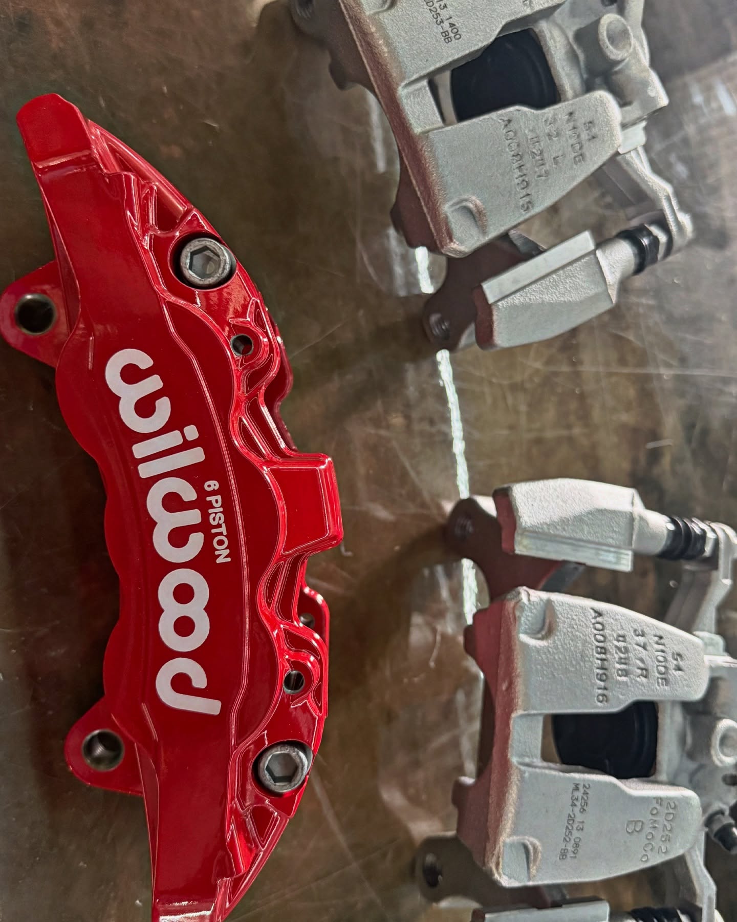 Color matching for a Ford Raptor upgrade 💪🏼
#fixmyuglycalipers
#calipercoatingrehab
#customcarsaz
#azcarevents
#custompowdercoating
#brakecaliperpainting
#brakecaliperrefurb
#customcalipers
#powdercoatingservices
#brakecaliper
#brakecalipers
#brakecalipersolutions
#automotivepowdercoating
#caliperpowdercoating