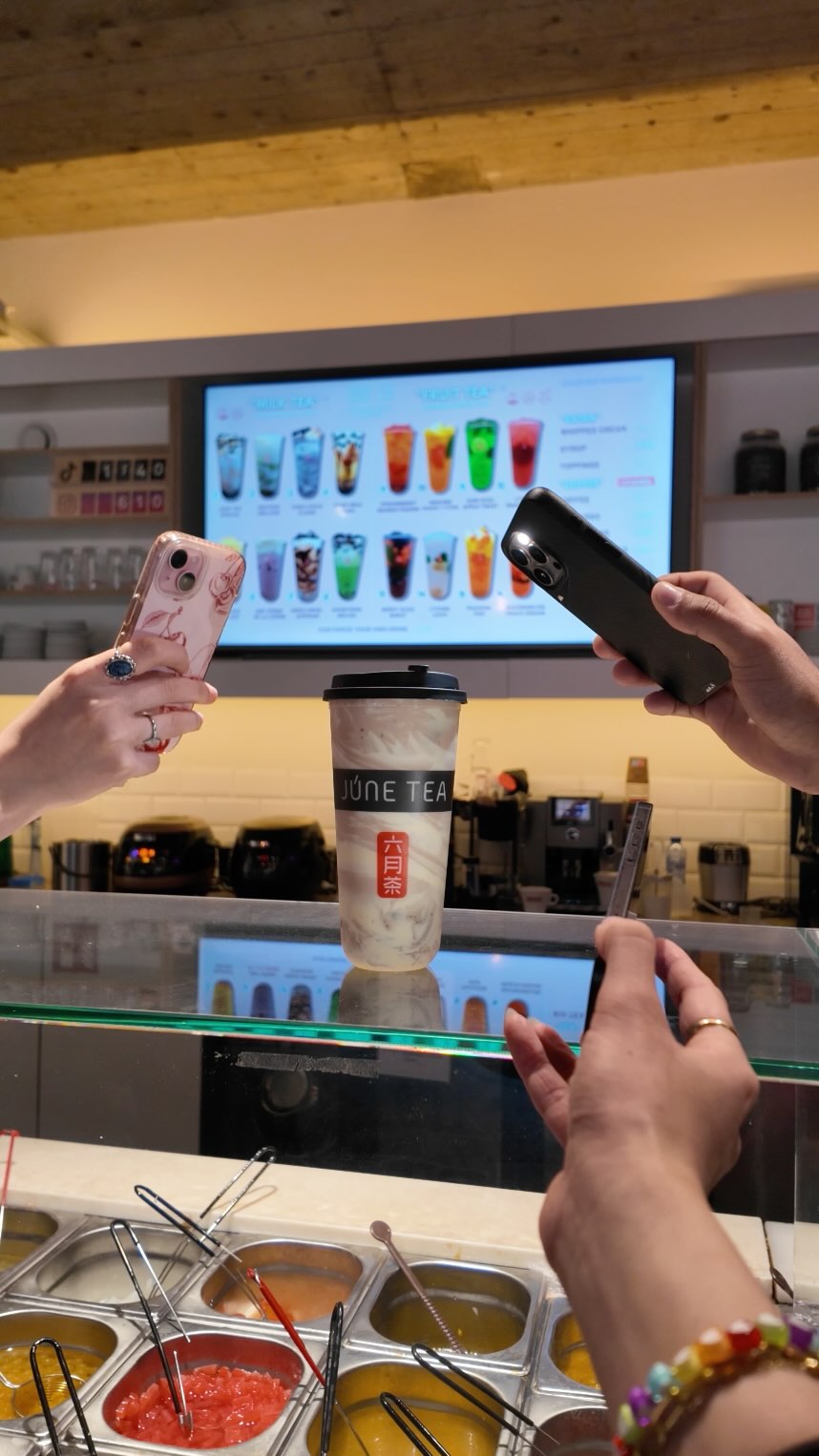 Our bubble teas are kinda the stars of the show ✨
#bubbletea #flavours #boba #reels