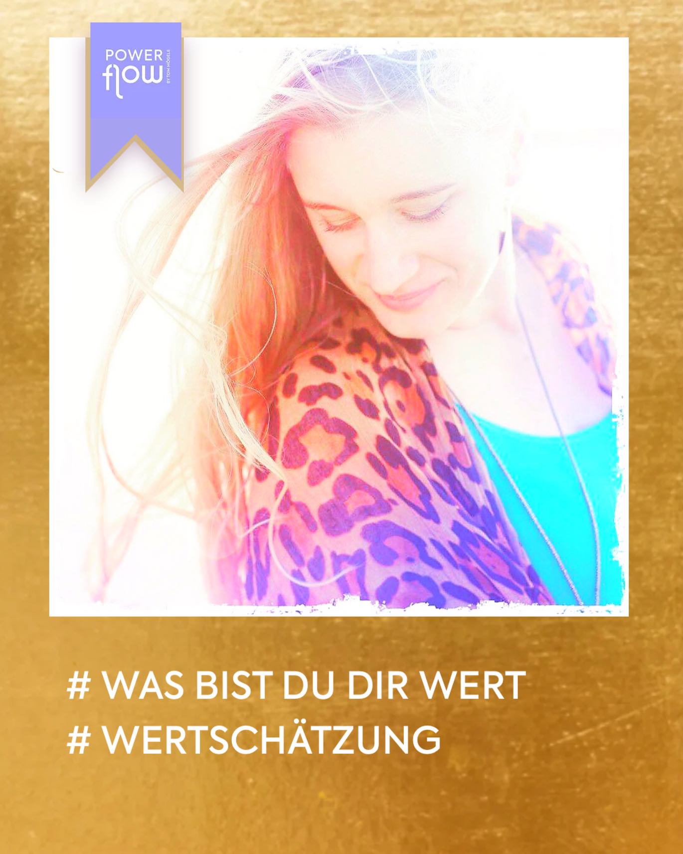 WAS BIST DU DIR WERT?
WAS BIST DU FÜR ANDERE WERT?
Unser Powerflow Anwender Seminar mit neuen innovativen Handhaltungen und Übungen findet auf einem neuen erweiterten Frequenzlevel statt. Noch mehr Power und Energie in unschlagbarer Kombination mit den guten alten Werten.
Den Menschen wurde ihr Wert abgesprochen. Das sieht man auch an den Entwicklungen in unserem Land.
Doch der Mensch hat eine göttliche Existenzberichtigung und ein Land braucht die Liebe und Wertschätzung seiner Bevölkerung, damit es und seine Menschen blühen und gedeihen kann.
Neulich sagte ein guter Freund: „Ich gehe davon aus, dass die Regeneration schnell geht!“ Was für eine gute Idee, die mir zu diesem Zeitpunkt noch gar nicht in den Sinn gekommen war.
Das besondere an guten Ideen, und ganz besonders, wenn sie aus dem G4 - deinem natürlichen göttlichen Bewusstsein stammen - sie sind unwiderstehlich.
Von solchen Ideen fühlen wir uns angezogen und verspüren Lust mitzumachen, weil sie den Schöpfungsfunken enthalten und es nur gut werden kann, denn in G4 gibt es keinen Mangel.
Diese intuitive Energie ist wie ein Leuchtfeuer, die alles zum Strahlen bringt. In deinem Leben, deiner Community und deinem Wirkungsbereich.
Definierte Zielvorgaben erzeugen genau das Gegenteil - Einschränkung, Limitation und starke Blockaden am Körper, die zu Energieverlust führen.
Und zwar genau da, wo wir unsere Power brauchen - an unseren Kraftzentren: Sie zerstören den Wurzelbereich und nehmen die Erdung. Romantik adé. Prostata und Blase quietschen.
Der Solarplexus kann nicht mehr die benötigte Power liefern und wir werden antriebslos oder übersteuern in der Kompensation
Der Hals geht zu und wir können unseren kreativen Ausdruck nicht mehr frei leben und so kommunizieren, dass wir verstanden und gehört werden.
Wer möchte so leben, wenn es auch ganz leicht gehen kann?
Raus aus dem Mangel rein in die Fülle.
Mehr Lachen, Mehr Wertschätzung, mehr Leben.
Mehr gute Beziehungen, mehr das eigene Leben leben.
Mehr Energie, mehr Gesundheit und auch Fülle im Bereich des materiellen Ausdrucks.
Wie habe ich eine gute Idee, die alle anderen im positiven Sinne ansteckt ?
Das schauen wir uns im nächsten Beitrag an!