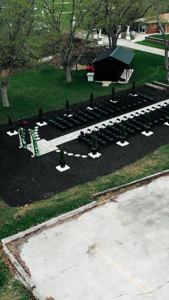 New heights at Urban Field House 👀✨
We were delighted to capture drone footage of this stunning new outdoor site - what a beautiful upgrade!! It's always exciting to see venues grow and evolve, and we can't wait to see what's next!
#windsorweddingvideographer #windsorweddingvideography #blurthelinefilms #urbanfieldhouse #weddinginspo #djiair2s