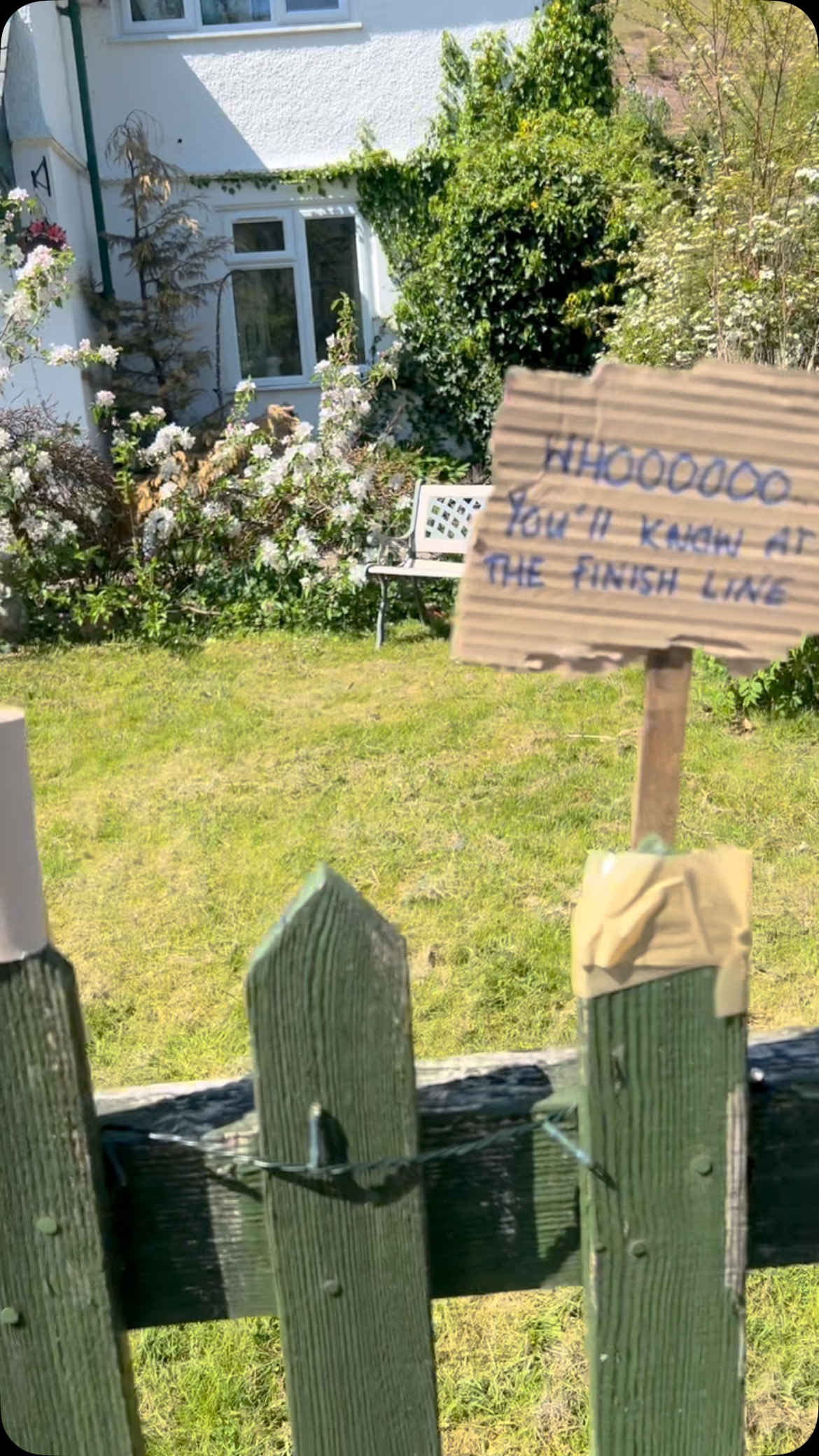 The man, the myth .. the toilet roll tubes !
#spartantrain #letsgo #bluepetermoments #running #teamspirit