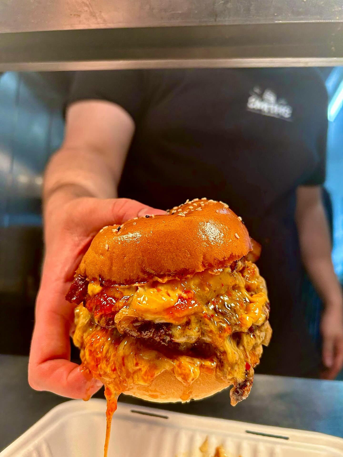 HAPPY SATURDAY PEOPLE ✌️
KICKSTART YOUR BANK HOLIDAY IN THE BEST POSSIBLE WAY. YOU KNOW THE RULES