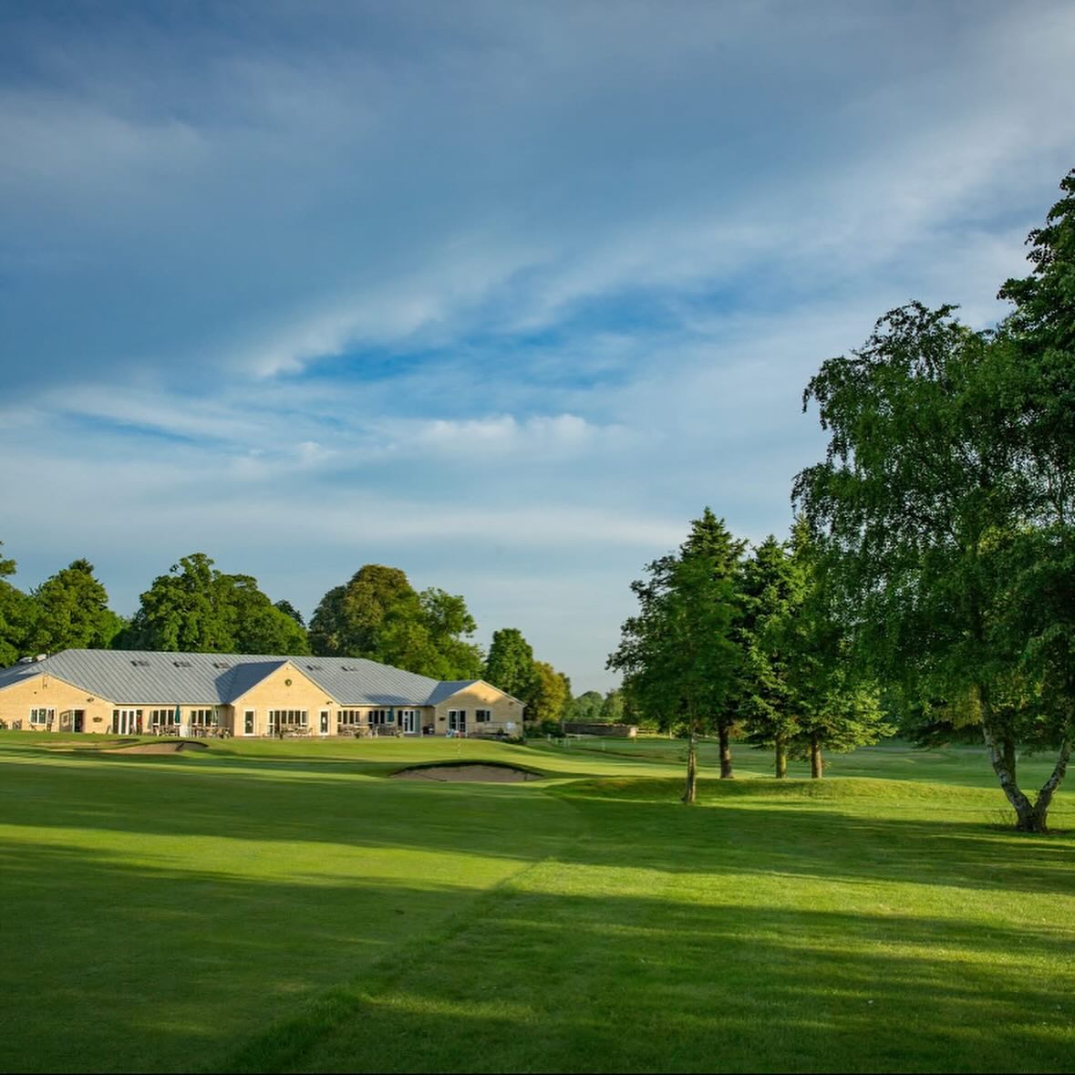 My latest pieces are included in the @northantsrutlandos exhibition at @burghleyparkgolf 💕⛳️🖼️
#northantsrutlandos #northants #northantsandrutlandopenstudios #burghley #stamford #burghleypark #woolart #woolartist #needlefelt #needlefeltingartist #artexhibition #muddynorthantsleicsrutland