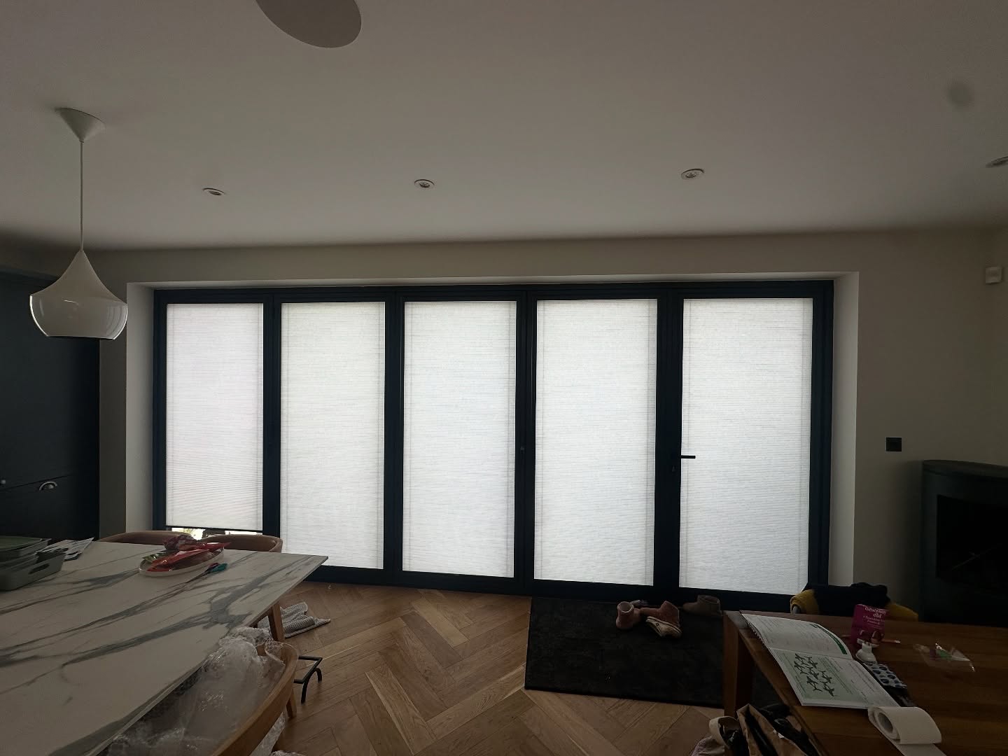 Transform your kitchen with Perfect Fit pleated blinds! 🏡✨ These stylish, made-to-measure blinds fit seamlessly into your window frames—no drilling, no hassle. They offer sleek design, energy efficiency, and effortless light control, keeping your kitchen bright yet private. Whether you’re cooking up a storm or enjoying your morning coffee, these blinds create the perfect ambiance. Upgrade your space with style and practicality! 💫 #PerfectFitBlinds #KitchenGoals #HomeInspo #HomeDecor #InteriorDesign #HouseGoals #DreamHome #PerfectFitBlinds #WindowTreatment #BlindsAndShades #StylishWindows #KitchenInspo #ModernKitchen #KitchenDesign #HomeStyle #InstaHome #HomeSweetHome #DecorLover #InteriorInspo