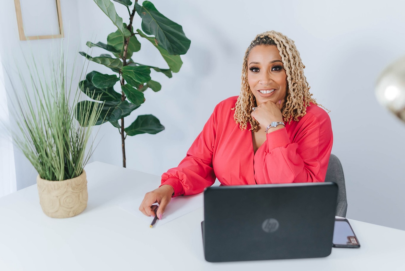 Meet @mrsbriggstherealtor , a powerhouse realtor who’s not just selling homes, she’s building trust, confidence, and legacy with every client she serves. We created strategic brand imagery to showcase her warmth, professionalism, and approachability so she can show up online with the same confidence she brings to the closing table.
Your clients are watching before they ever reach out. What story are your photos telling?
#BrandPhotography #RealtorBranding #AtlantaBrandPhotographer #StrategicBrandPhotography #WomenInBusiness #PersonalBranding #RealEstateMarketing #BrandPhotoshoot #ShowUpStrategically #ElevateYourBrand #MusaNaturalPhotography #atlantarealtor