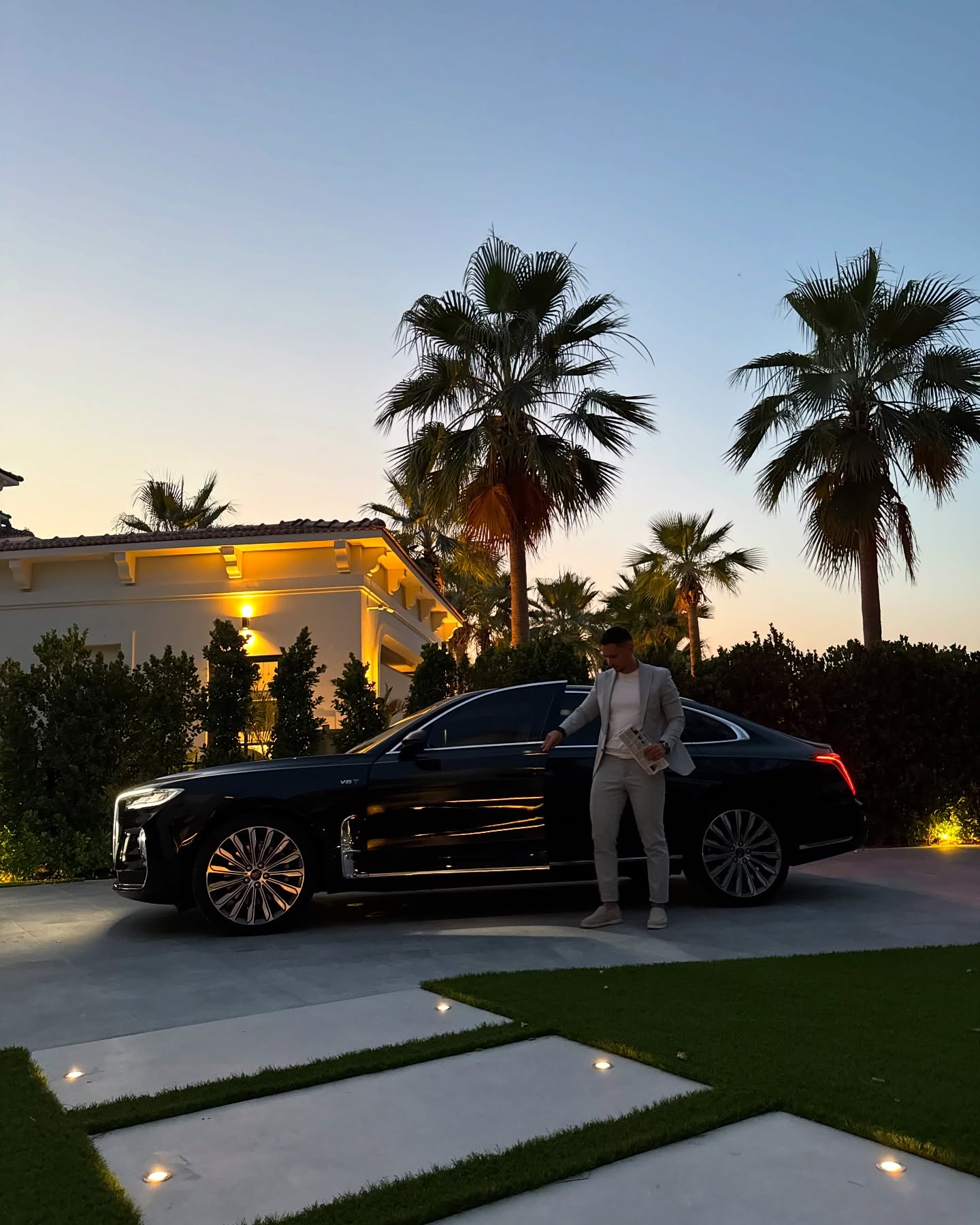 Working on Sunday like usual
#dubai #luxuryrealestate