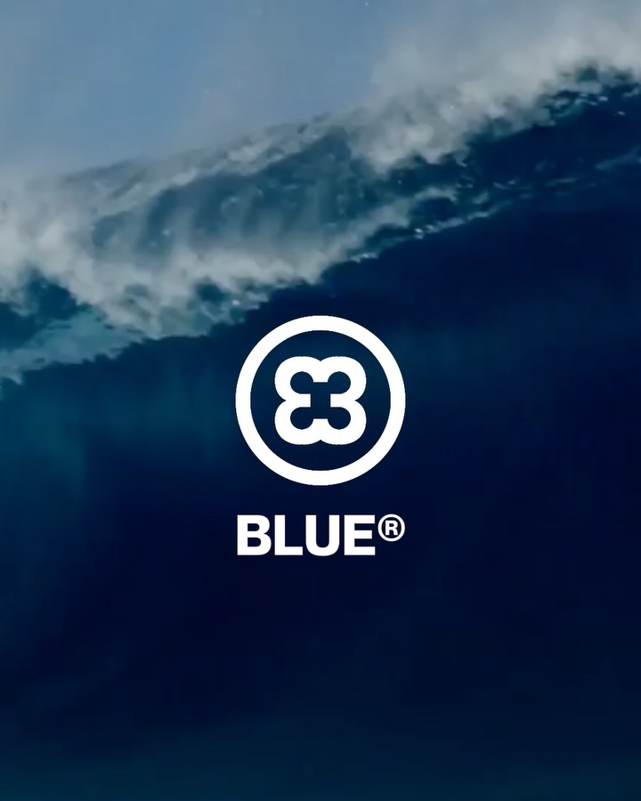 BLUE®
Un héritage en mouvement.
Ce n'est pas une couleur, c'est une dynastie.
🔵 Disponible dès maintenant sur vinylacy.com
Qui porte ce poids avec style ?
#PressedByVinylacy