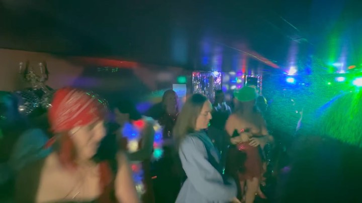 SATURDAY night in Oxfordshire…#nannyjanet