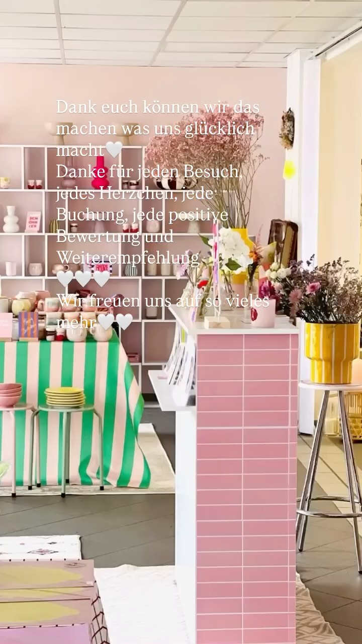 DANKE🌸🌸🌸
#dankbar #smallbusiness #support #supportsmallbusiness #colorful #dekoladen #dekoration #store #workshops #events #eventdecoration