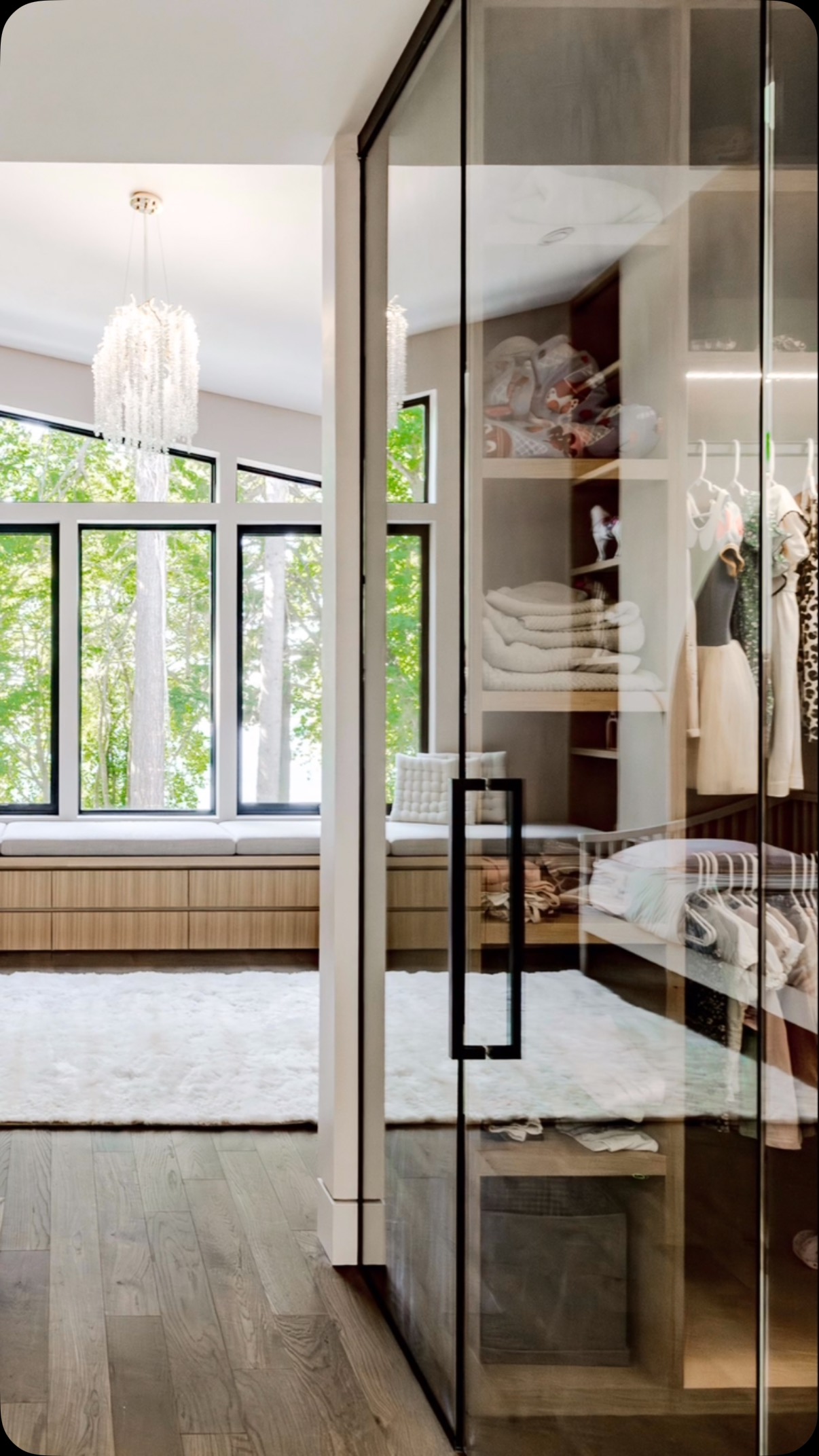 Design fit for a little princess!
We brought fairytales to life with this dreamy suite:
• A cozy arched bed nook perfect for sweet dreams
• A wardrobe worthy of a royal ball—complete with soft lighting and glass doors for that boutique feel
• A chic bathroom with gold accents, marble walls, and the cutest pink blooms to match her sparkle
Every detail was designed to make her feel like royalty—from playtime to bedtime.
#LittlePrincessRoom #ModernFairyTale #KidsInteriorDesign #GlassClosetGoals #LuxuryKidsRoom #InteriorDesignMagic