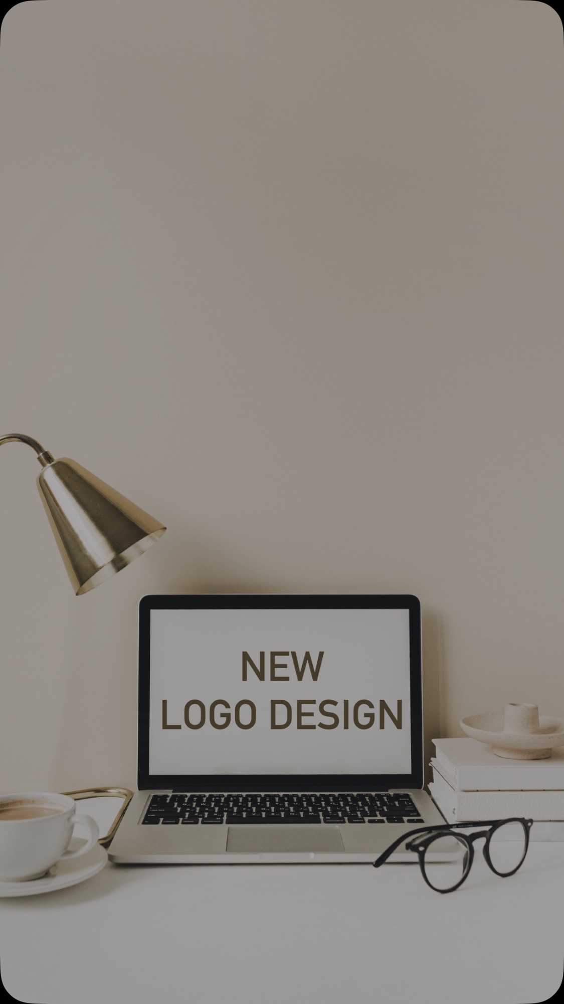 Ein wunderbares Projekt für einen ganz tollen Mode-Laden in Deggendorf.
Ich durfte für die liebe Ingrid Wimmer ein Logo für ihr neues Mode-Geschäft @gluecksmomente_62 erstellen 💚
Schaut unbedingt mal bei Glücksmomente in der Pfleggasse vorbei - dort gibt es stilvolle Damenmode für jeden Anlass.
Falls du dir auch ein neues Logo, Branding oder sogar eine Website für dein Herzens-Business wünschst, dann melde dich gerne bei mir 💝
#logodesign #branding #webdesign #womensupportingwomen #deggendorf