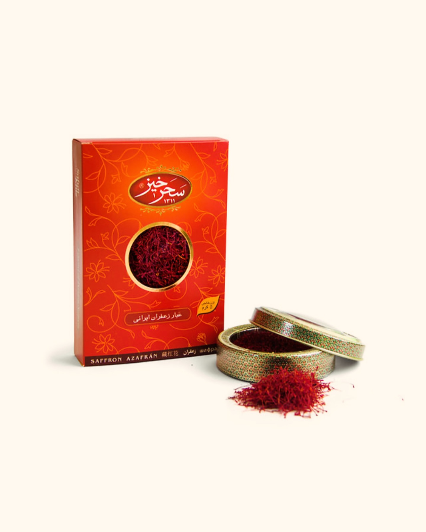 🌺 Was ist Sargol-Safran?
Noch nie von Sargol gehört? Kein Problem – hier kommt eine kleine Einführung!
⠀
🌾 Sargol bedeutet übersetzt „Spitze der Blüte“ – und genau das steckt auch drin:
Nur die roten Enden der Safranfäden, kompakt und kräftig, ohne Stil oder gelbe Anteile.
⠀
🔥 Seine Eigenschaften:
• Kräftige Farbe und Geschmack
• Etwas kürzer als Negin, aber genauso rein
• Sehr beliebt für den täglichen Einsatz in der Küche
⠀
Ob für Reis, Suppen, Gebäck oder Tee – Sargol bringt authentischen Safrangeschmack in deinen Alltag.
Bild-Quelle: Saharkiz ⠀
#MirabiSafran #SargolSafran #SafranEinfachErklärt #FeineKüche #SafranLiebe