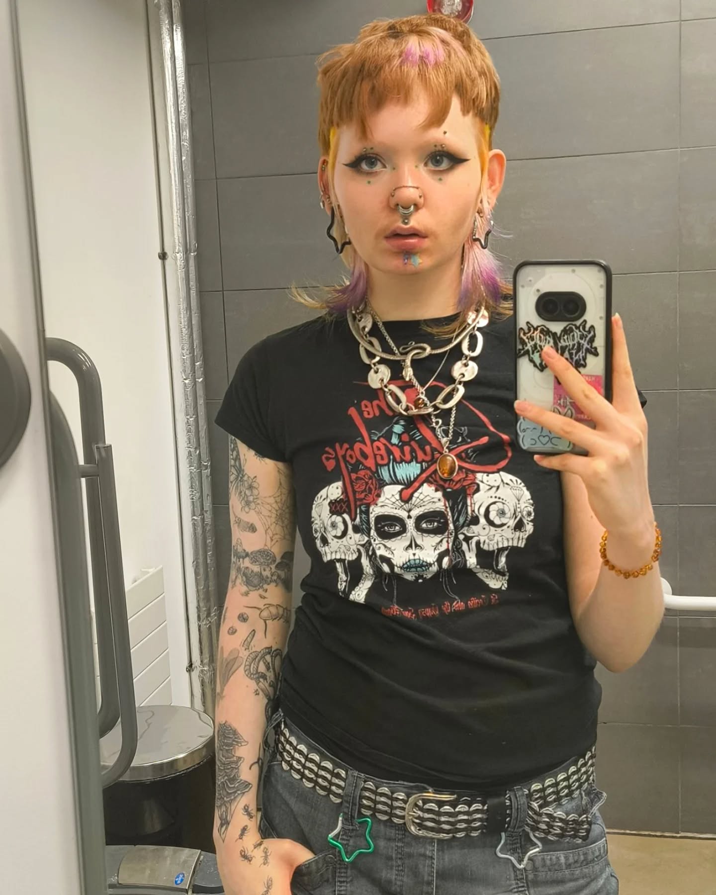 Fits, bits Nd fun 😎
#outfitinspo #tattoo #alternative #summervibes🌞 #nature #balletcore #transrights #nonbinary #coffee