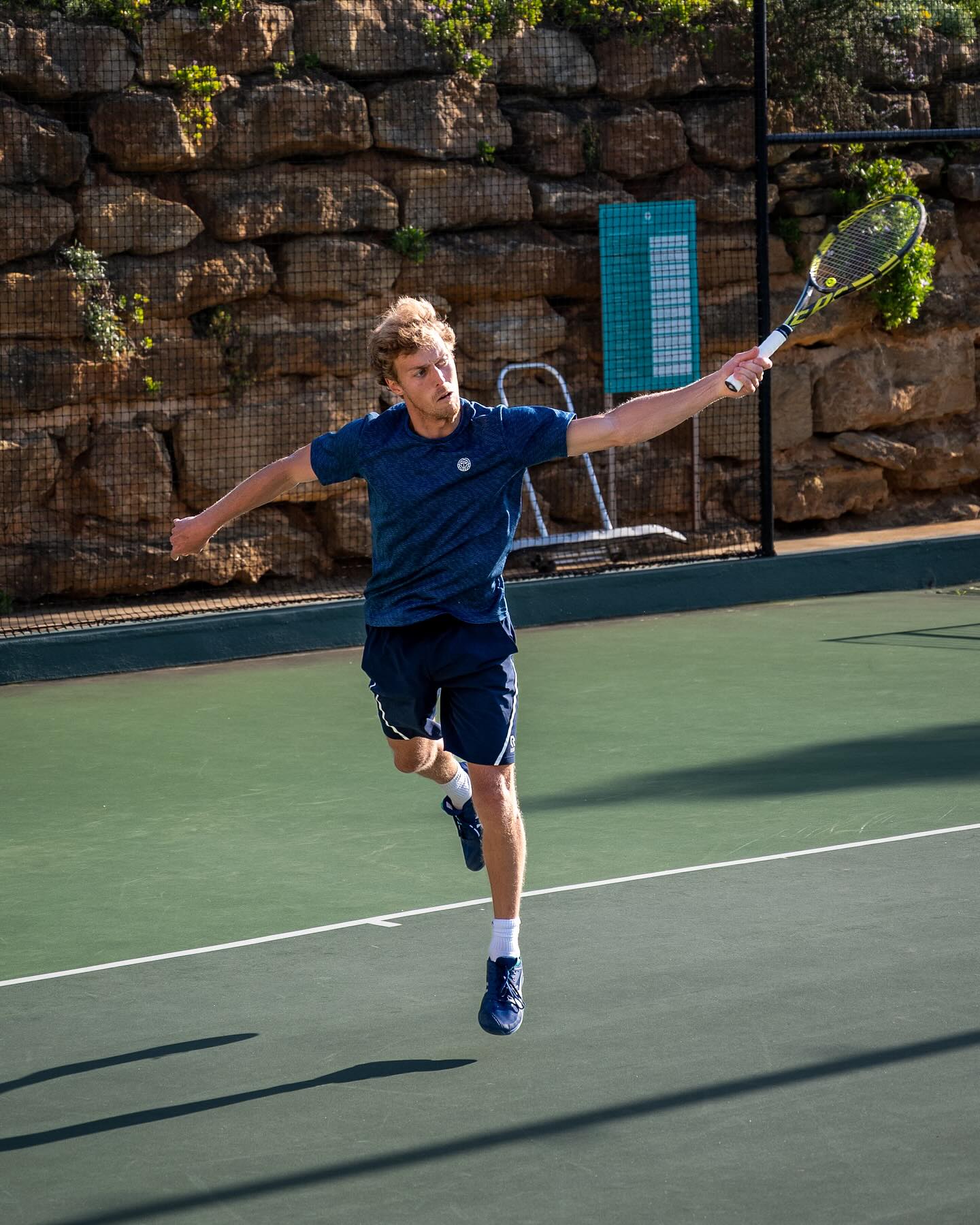 The BetterTennis Spring Tournament lit up the courts once again! ๐ฅ 48 players battled with heart and grit, showing off some epic rallies and shots!
#bettertenniscommunity #ericeiracommunity #ericeiratennis #bettertennisproject #tennislove #tennislife #tennisaddicts #tennistournament #tenniscommunity #tennisvibes #playtennis