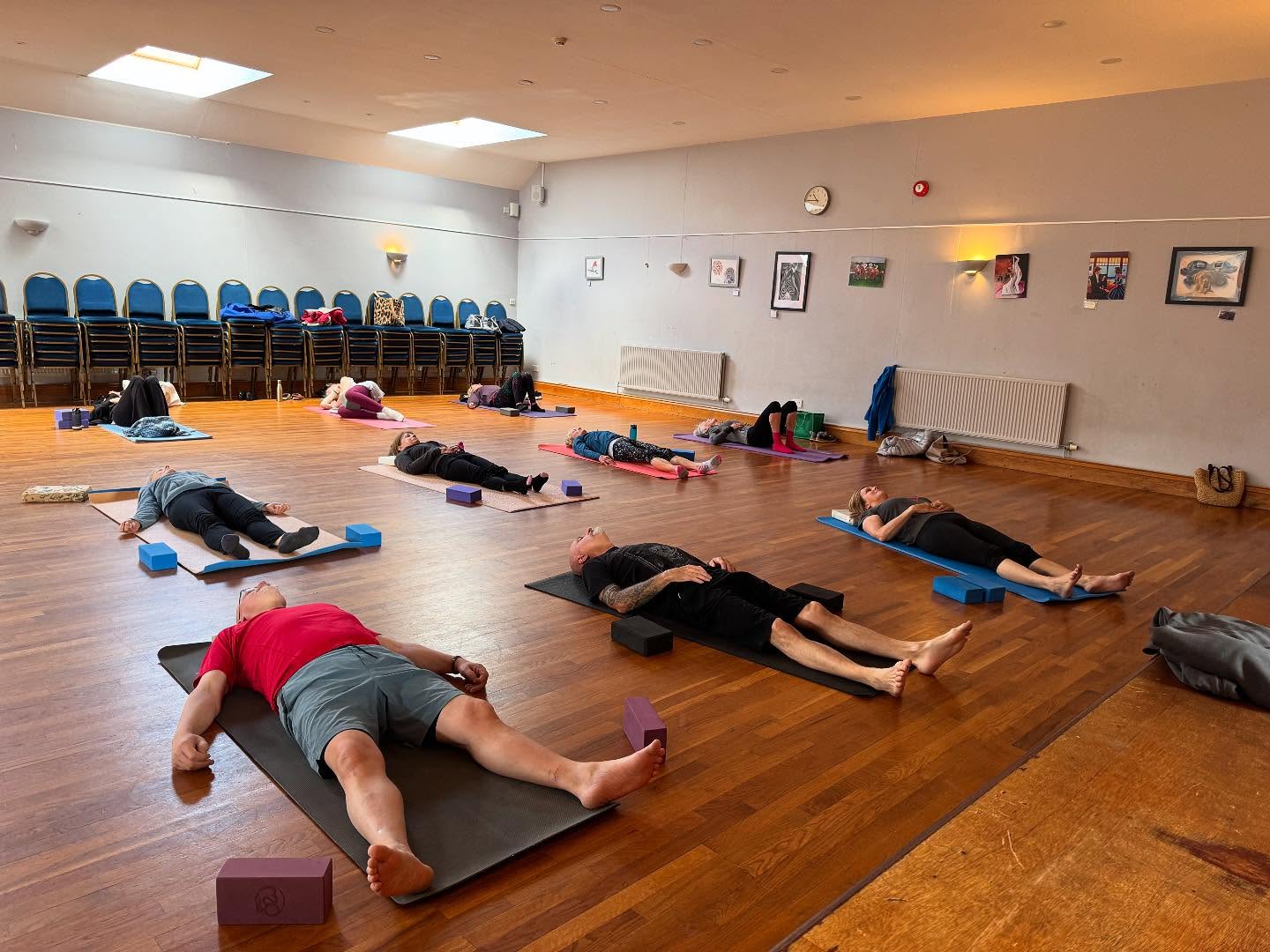 Great turn out at the ‘Relieve the Bank Holiday Boredom’ class this morning! Thanks to those who came along.
Photos 1 & 2. The well deserved relaxation after an hour of hard work.
Photos 3 & 4 Me trying to plan the class with my ‘assistant’!
Photos 5, 6 & 7. The walk beforehand.
There’s another bank holiday coming up at the end of the month - let me know if you’d like to join us.
#bredonyoga #dynamicyoga #bredonvillagehall