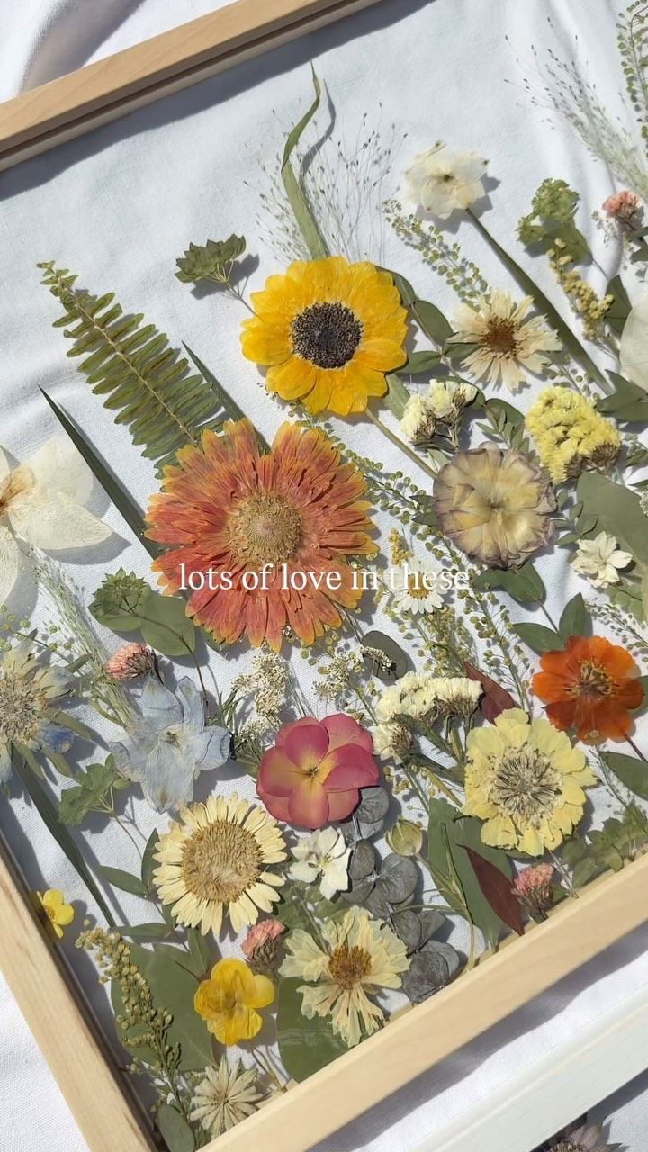 These are available at @thistleandmoonretail in Southern Pines, NC! 🌻🍑🌿🌸🌾🌼
It’s rare I find the time to make ready-made pieces that are not custom ordered but I managed to make these just in time for Mother’s Day. I hope you love them as much as I do!
I plan to make more in the future that I can ship but these are for >> local << purchase only.
#floralpreservation #pressedflowers #handmadeart