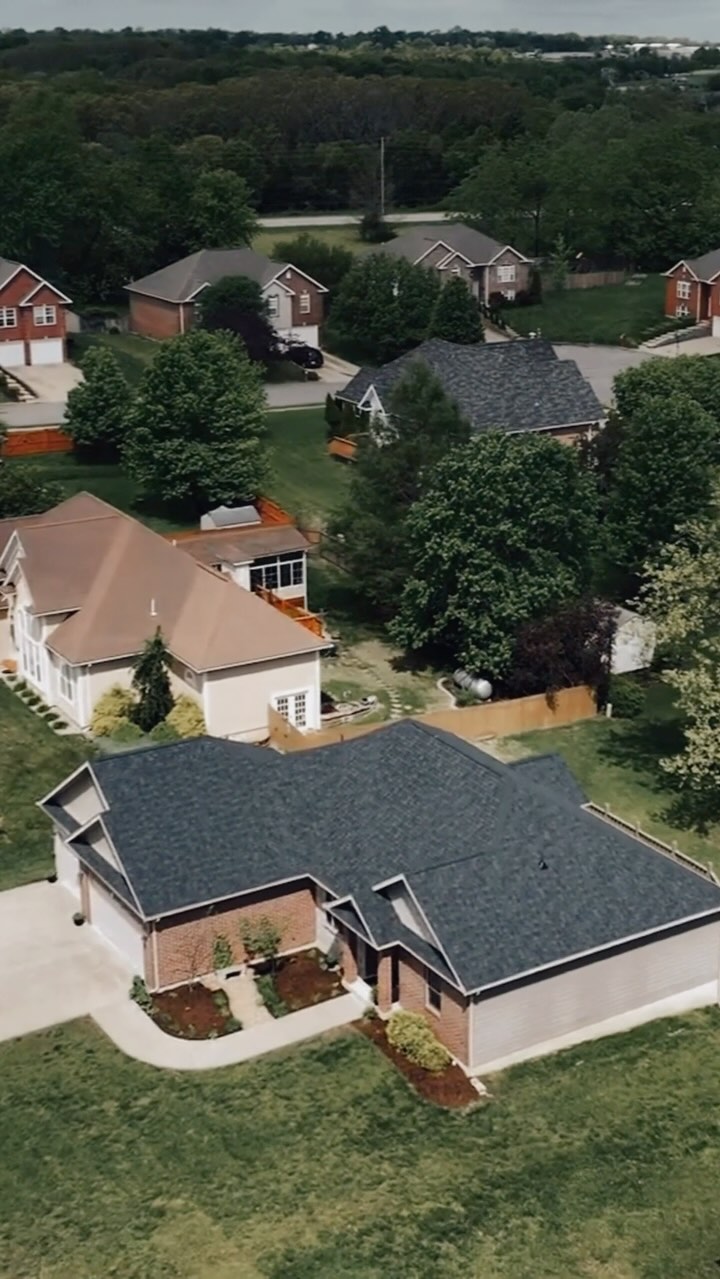 305 Traci Dawn 🔥 Hot on the Market
3 🛌
2 🛁
3 🚘
🏷️ $315,000