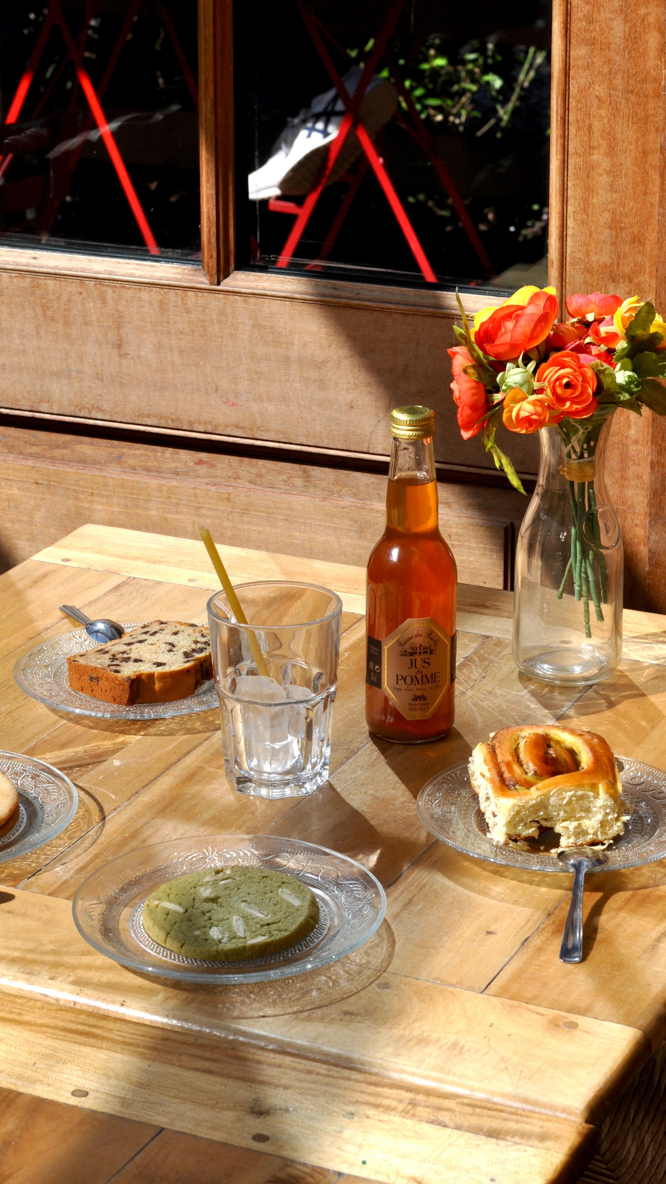 Hello May 💛
Come and see us in Giverny, France 🇫🇷 🌺
#giverny #givernyfrance #givernymonet #eure #normandie #normandietourisme #coffeeshop #salondethe #capucinegiverny