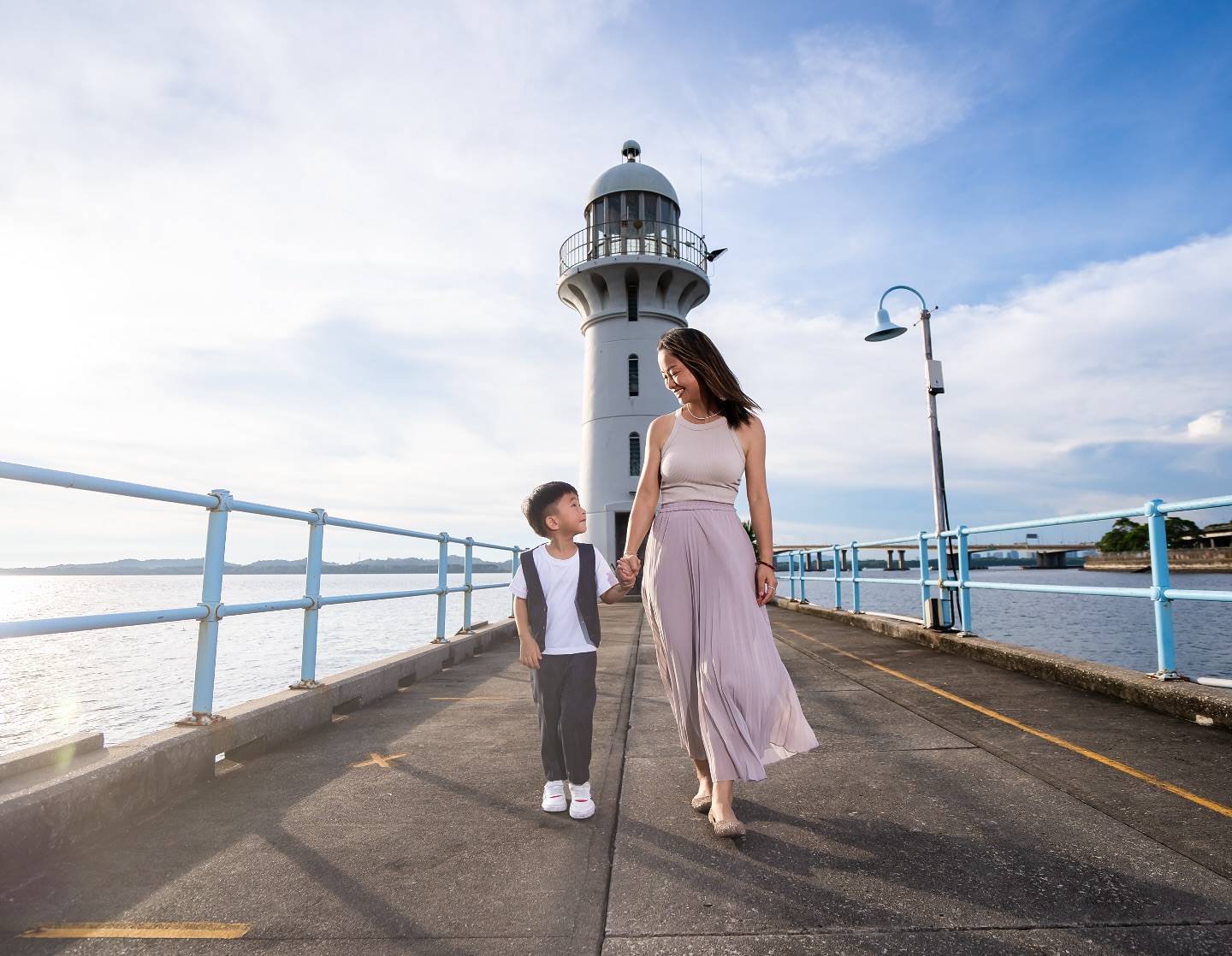 Sneak peak of the recent shoot done at @rafflesmarina lighthouse.
You’ll have no idea how crowded it is right behind the lens during the shoot.