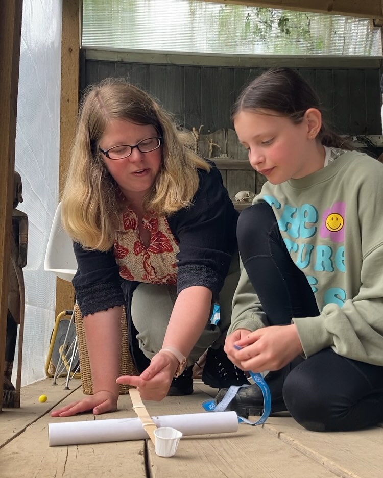 Archimedes demonstrated how levers could move really heavy things, and even said that with a long enough lever and strong enough fulcrum, you could move the world!
Our first lesson in engineering put this to the test, making and testing different types of catapults by adjusting the length of the lever, as well as the size and position of the fulcrum.
#womenengineers