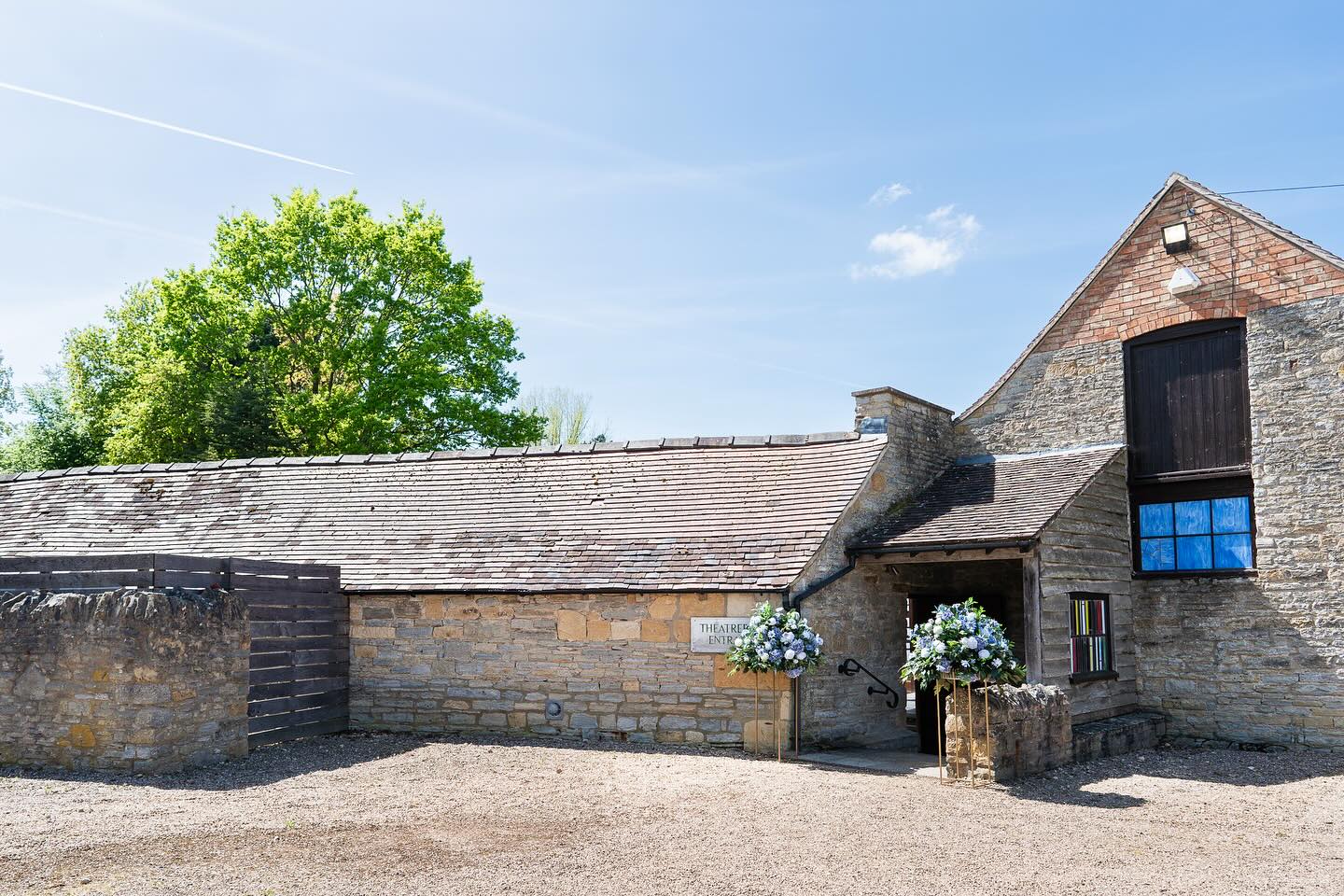 Book the most beautiful wedding venue!