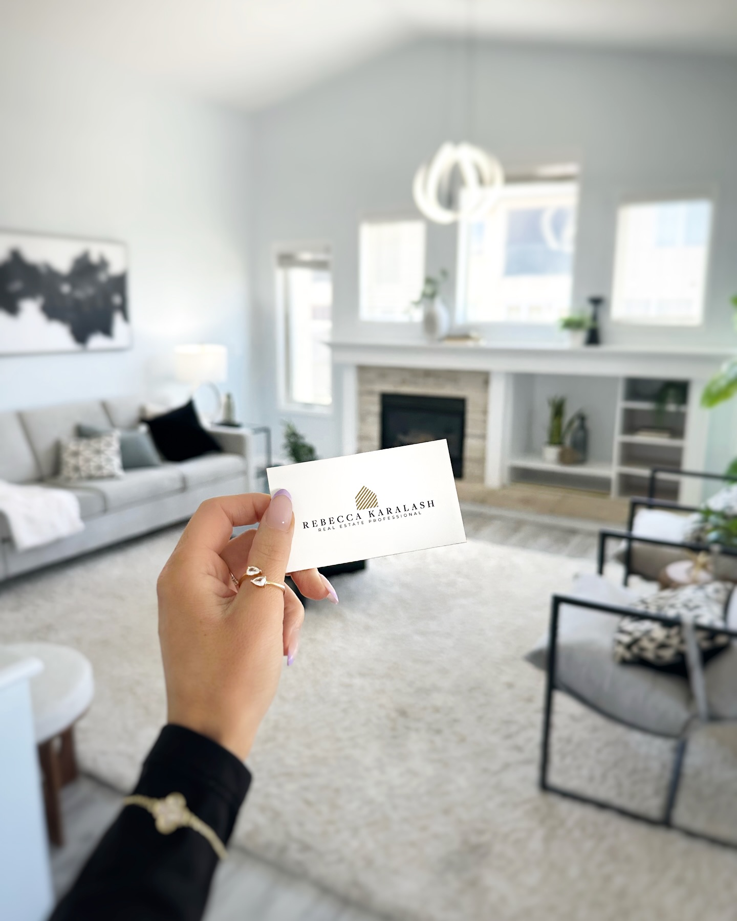 Crazy to think the key to your dream home might just be on the back of this card 🔑
▪️Not sure where to start?
▪️Don’t know your neighborhoods stats?
▪️Confused about the current market activity?
Don’t worry, I got you! 👌🏼
DM me with any questions you have!
Rebecca Karalash | Realtor®
📱 204-688-6406
🌍 www.rebeccakaralash.com
.
.
.
#sellers #winnipegrealtor #winnipegrealestate #realtor #realestateagent #winnipegrealestateagent #homebuyingtips #firsttimehomebuyer #buyers