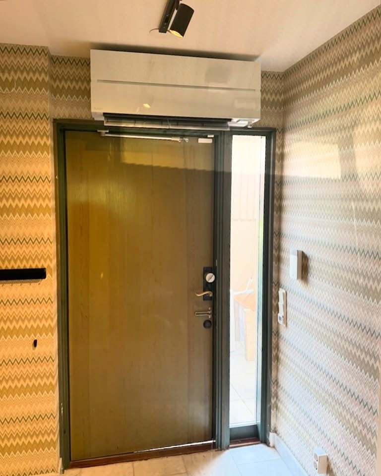 Mitsubishi Hero LN35 installerad i Danderyd👍🏻
Är du också intresserad av att veta vilken lösning som passar ditt hem bäst?☘️
Boka ett kostnadsfritt hembesök🙏🏻
📞 08-7685577
✉️ Kontakt@bmekyl.se