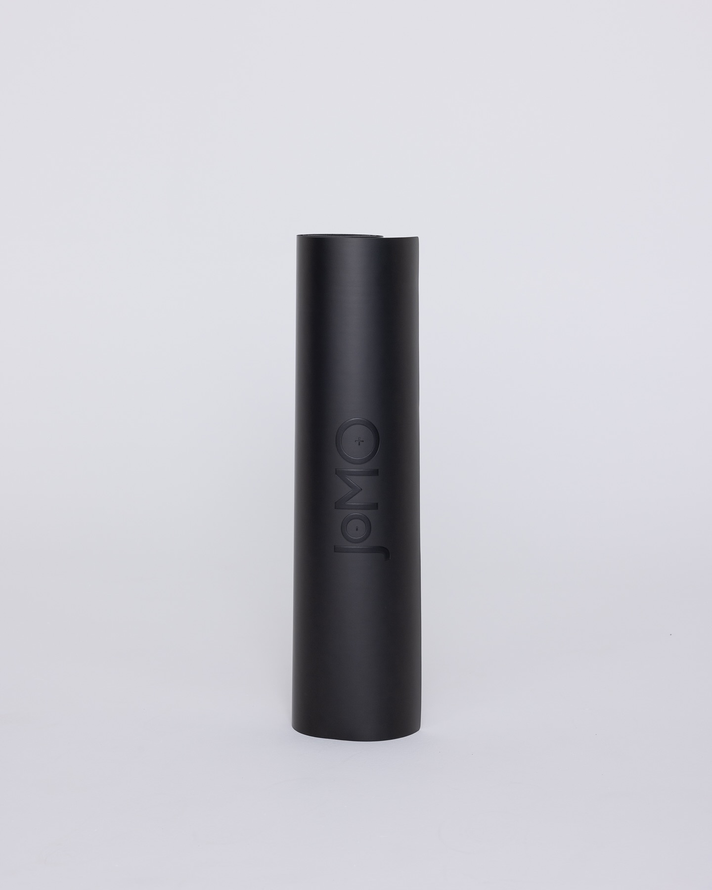 Black. Bold. Balanced.
We never get tired of it — and neither will you.
#yogaaddict #yogamat #pilatesmat