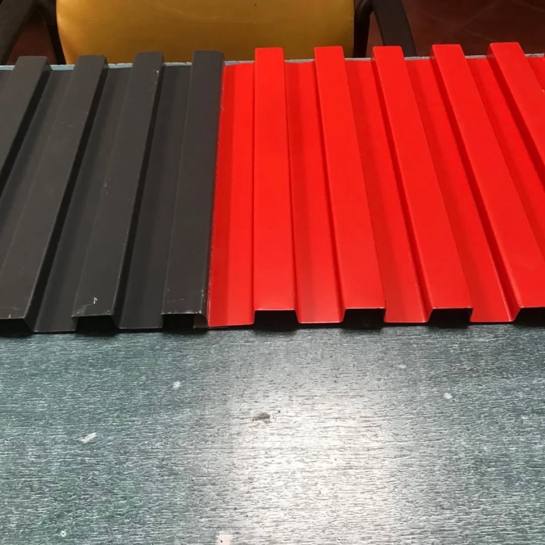 Es el día perfecto, para renovar tus fachadas...atrévete con nuestros paneles metalicos ... Te esperamos