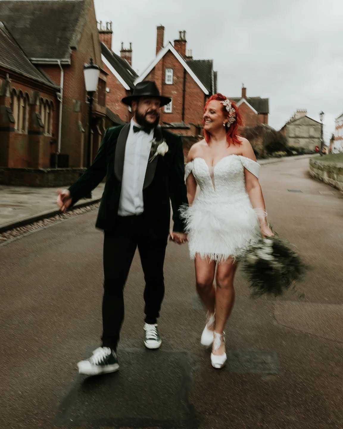Another favourite from a windy Lichfield elopement 🤍
.
Photography- @laurenmarchantphotography
Dress- @veniinfantinobridal
at @forgetmenotbridalboutique
Hair- @hairbystacey_at_strands
Makeup- @prettyfacesbyamy
Flowers - @white_willow_floristy
Couple- @annekahardenphotography
@dad_stache1