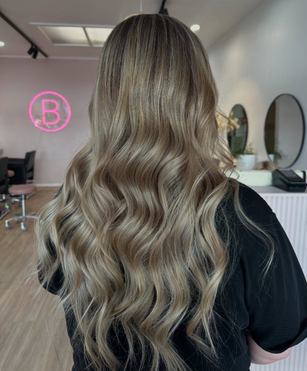 Lived in
✨B R O N D E ✨