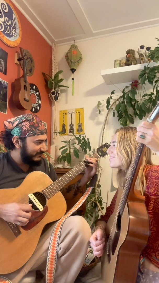 💞 Back to BEING TOGETHER!!
Though we’ve been apart the past two months, we are reunited for our special release TOMORROW!! 🌞🎵🫶
Hope you enjoy “Back to the Road” 🚐 #souldive #bttr #newrelease #newmusic #souldrive #BacktotheRoad