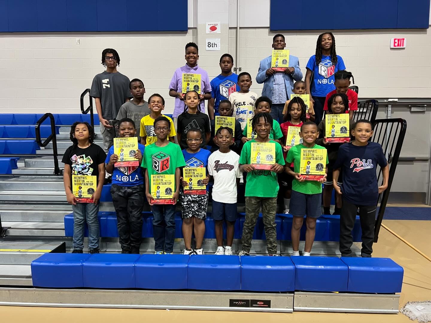 BBR’s 49th Book 📚 Club Selection. “Memphis, Martin, and the Mountaintop: The Sanitation Strike of 1968”.
#black_boys_read_nola #black_boys_read_504 #blackboysread #blackboysmatter #blackboyjoy #read #reading #readingtime #readabook #readmore #readingisfun #readingforfun #readingchallenge #readinglife #readingtogether #readingtochildren #readers #readersofinstagram #readingwithkids #readingmatters #readingispower #diversebooks #diversebooksmatter #diversereads #blackauthors #blackcharacters #blackauthors #bookclub #bookcommunity #representationmatters
Author: @alicefayewrites
Illustrator: @rgregorychristie
