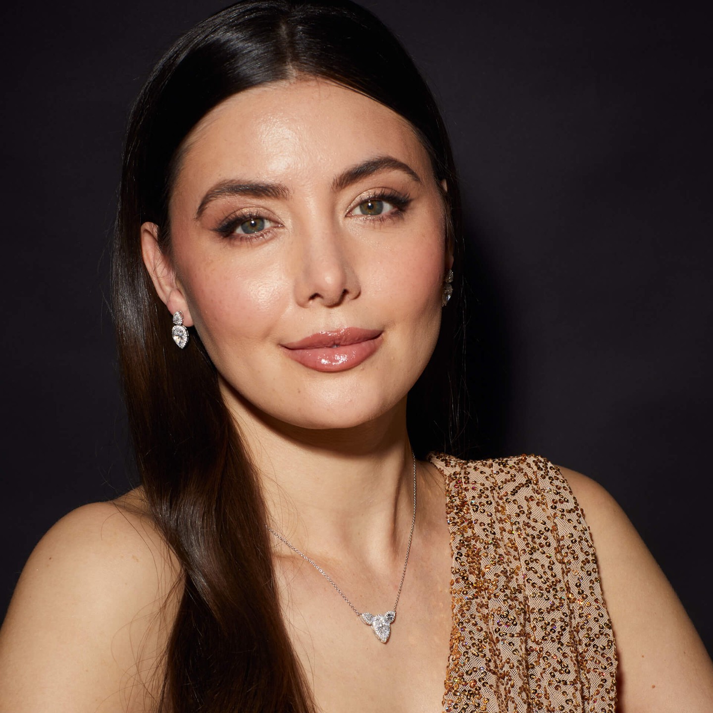 Introducing Glittering Soirée, the new Diamonfire collection ✨
Inspired by the radiance of starlit nights, the Glittering Soirée collection exudes glamour with dazzling brilliance and timeless allure. Designed to shimmer with every movement, each piece adds effortless elegance to any evening look 💎
Shop Glittering Soirée online now to find the perfect sparkle 🥂
#DiamonfireJewellery #AffordableLuxury #Diamonfire #DiamonfireUK #DiamondAlternative