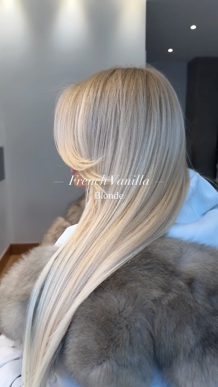 French Vanilla Blonde with nano beads extensions
#frenchvanillablonde #blonde #butterblonde #blondehair #hairextension #hairextensionspecialist