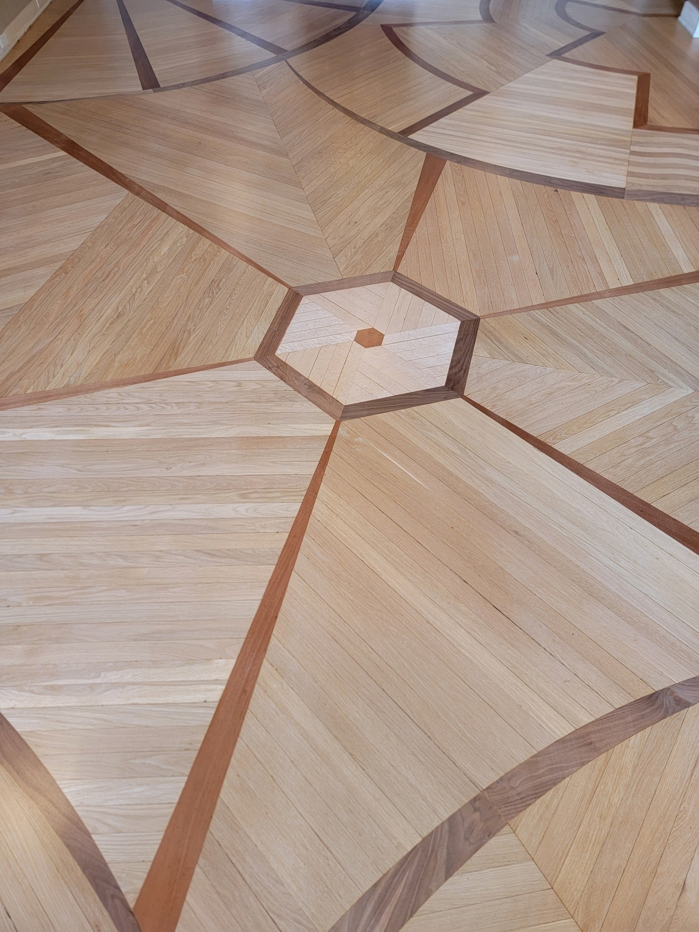 We just brought our original hardwood floors back to life—restored and gleaming like they did nearly a century ago.
From bold geometric borders to rare wave-like wood patterns, the craftsmanship is pure Art Deco magic.
We’re sharing some of our favorite details, and we can’t wait for you to see them in person.
#TheOviatt #ArtDecoArchitecture #DesignDetails #HistoricPreservation #LAArchitecture #RestoredBeauty