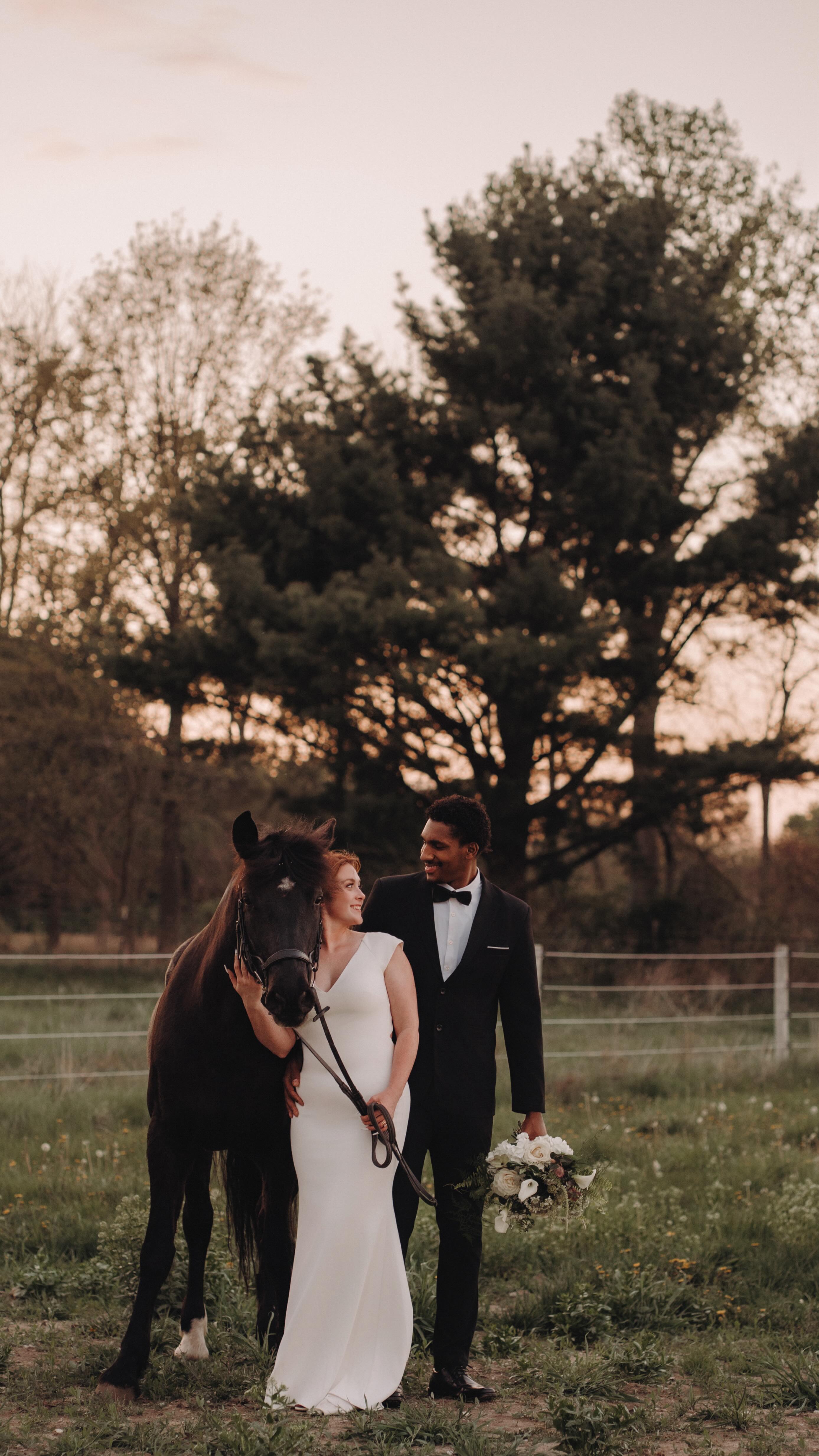 I’m officially declaring horses the must-have wedding trend of the year! Because your love deserves celebration that’s as unique as you are! Izzy was SO sweet and of course Maddy and Eric were the best models - their love radiates!! 🤩🐴✨🩷
thank you to @keelcophotoandvideo and @healyhollow for the styled shoot! this one was drrrrreeeaaammmmyyyyy ✨
🏰 @healyhollow
📋 @stress_free_weddings
💇♀️ @lux.hair.co
💄 @_olivebeauty
💐 @kneesflorists & @daisiesanddecor
📱 @toastworthyeventsbyavery
✨ @idoevents_qc @borrowmyvintage @daisiesanddecor
👰 @hopesbridaldavenport
📜 @sevenoaksenvelopes
📸 @keelcophotoandvideo