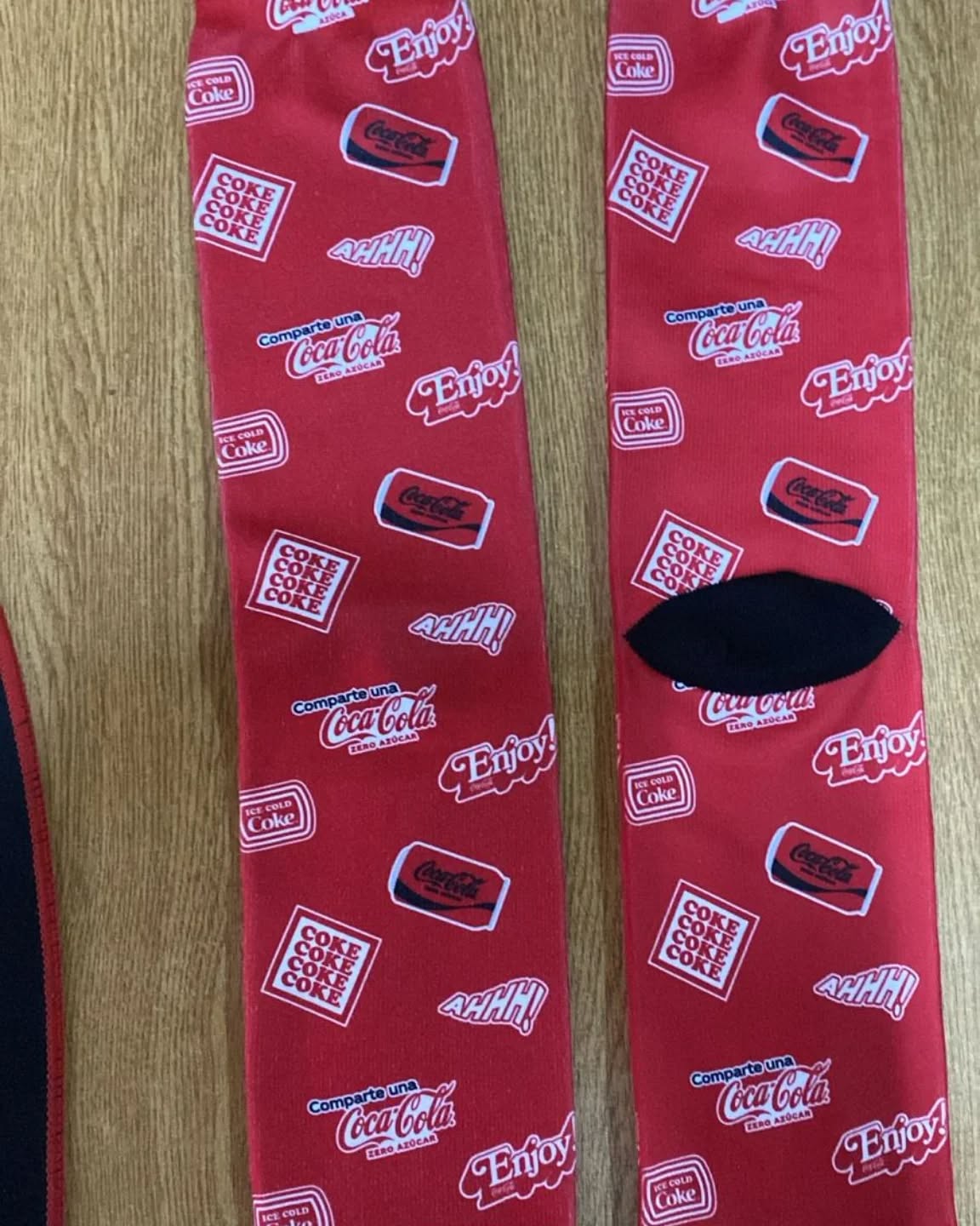 Calcetines sublimados @cocacola_cl