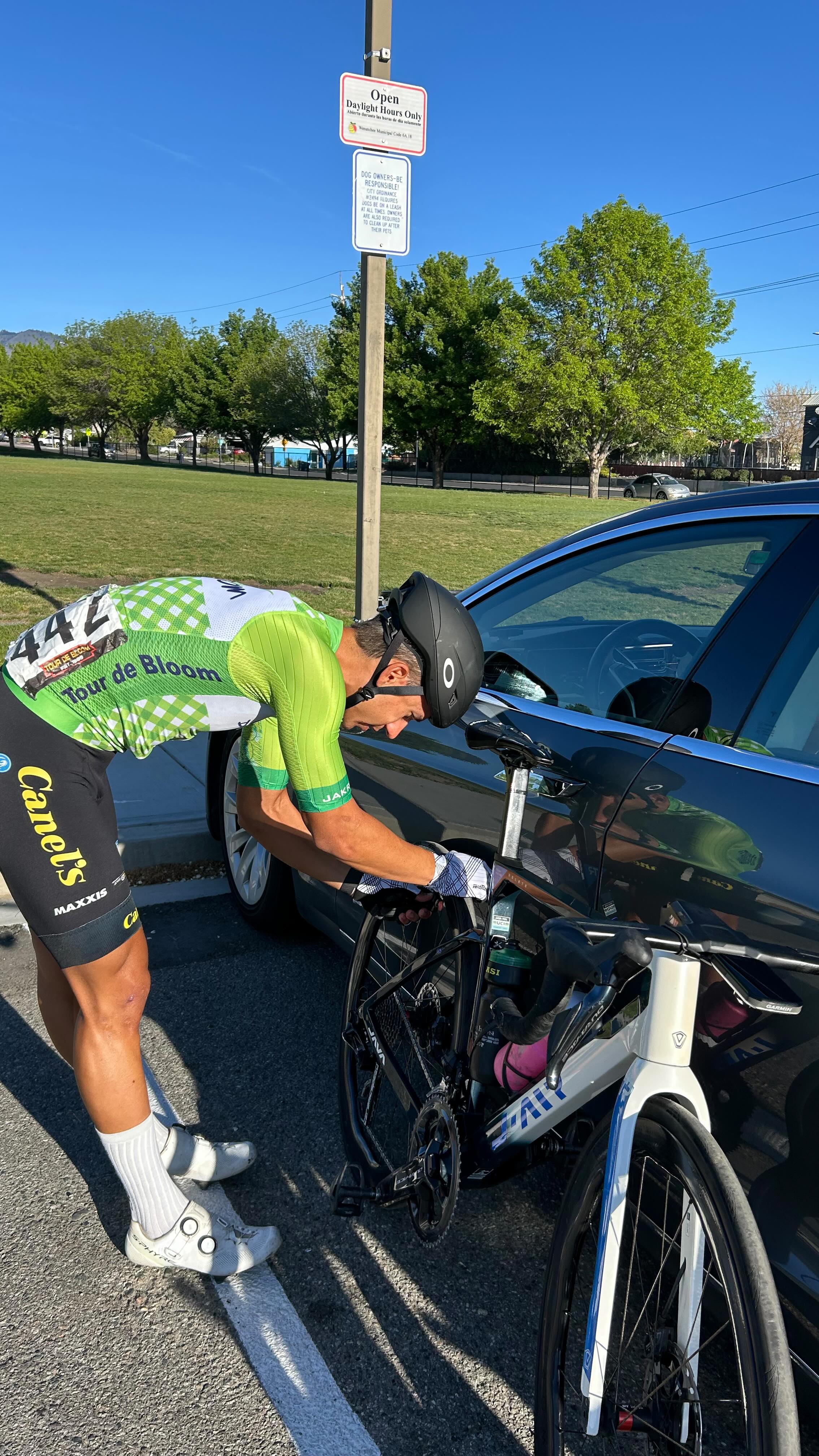 @sebasbrenescycling is currently sitting 4 points down in the GC of the points classification behind our pink jersey, Matthew Wilson of POA Racing. We caught up with the Costa Rican ahead of our final day of racing.
#TourDeBloom25