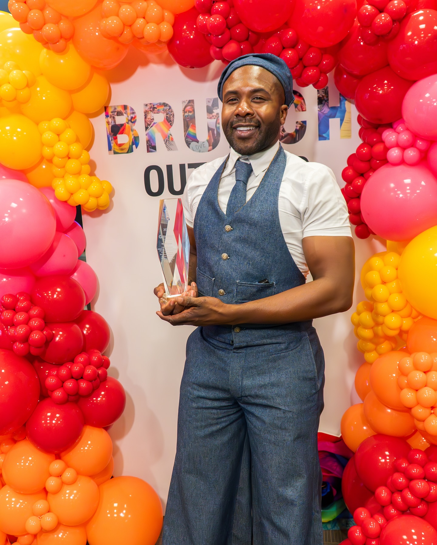 This weekend, I had the incredible honor of receiving the Community Champion Award from Prince George’s County. Hosted by the Community Relations Department, the event was a powerful celebration of the leaders and champions who dedicate themselves every day to making a positive difference in our community. I am deeply grateful to be recognized alongside so many inspiring individuals who are committed to service and change. Thank you to everyone who makes this community so special - I’m proud to stand with you in this journey. A special thank you to the guests, friends and family that came out to support.
OUR WORK MATTERS!!!!!
Fit handmade by-yours truly
#dandy #dandystyle #awardwinning awardceremony #trophy #honored #couture #gqstyle #fashion #style #hairstylist #denim #denimfashion #dandy #dandystyłe #dandyfashion #creesethehairgician #dmvhairstylist #barberlife #cosmetology
@highlight