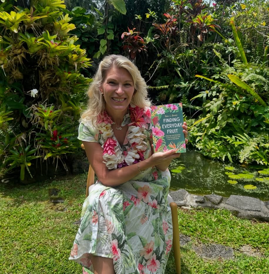 Mother’s Day is just around the corner! There is still time to get your book from Amazon — your mama deserves it on her day!
Tell your mom how much you love her this year through Finding Everyday Fruit. 🌺
#findingeverydayfruit #newbook #newbookrelease #mothersday #mothersdaygifts #perfectmothersdaygift #giftbasket #fruitofthespirit