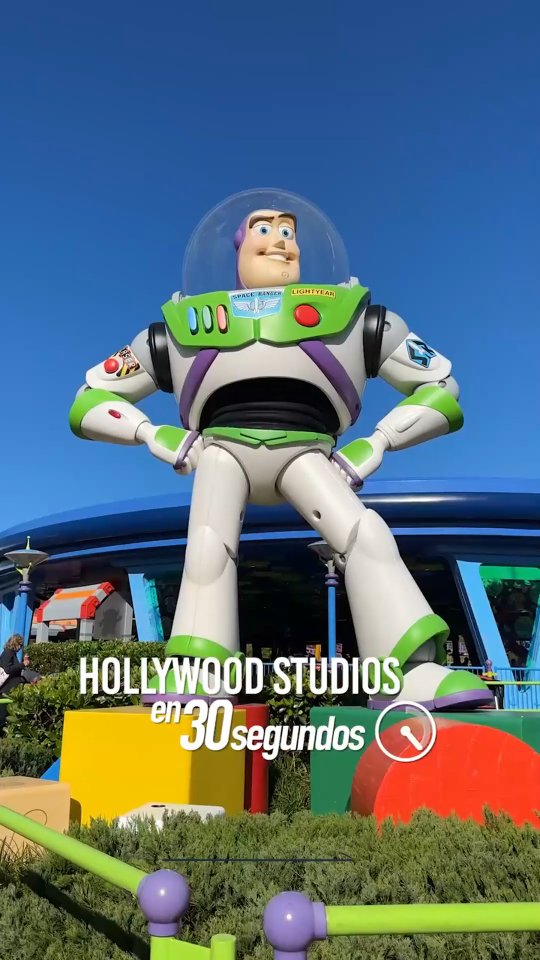 🎬✨ En tan solo 30 segundos te mostramos los estudios más icónicos. ¿Te imaginas paseando por donde se filmaron tus películas favoritas? 🤩 #Hollywood #Cine #Estudios #Películas