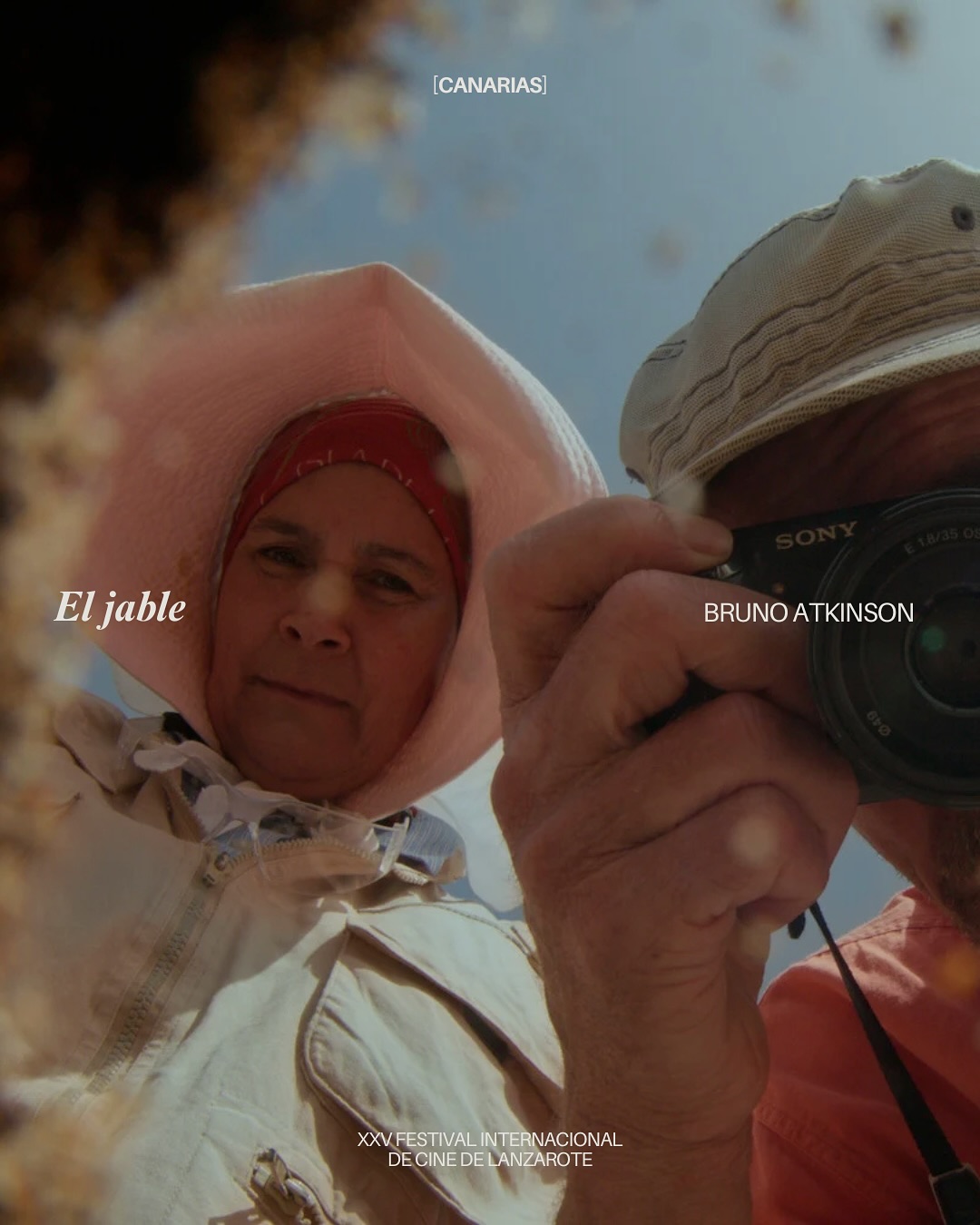 En cada uno de estos cortos se respira la creatividad y la identidad de quienes hacen cine desde #Canarias 🇮🇨
Son obras que hablan con acento propio, que reflejan la riqueza de nuestras historias y el altísimo nivel de un talento local. El Festival Internacional de Cine de Lanzarote se enorgullece de ser una ventana para este cine hecho en casa 👁️✨
En su XXV Aniversario @festivaldecinedelanzarote te invita a las diversas proyecciones que disfrutaremos del 19 al 23 de mayo a partir de las 18:00 horas en @cicelalmacen en #Arrecife 🎬
✅Pronto publicaremos un enlace donde podrás adquirir tus entradas 🎟️
🔗 Más info: festivaldecinedelanzarote.com
@arrecifecultura @ayuntamientodearrecife @lanzarotefilm @cabildodelanzarote @canaryislandsfilm
#FICL25 #25aniversarioficl #Lanzarote #latituddevida