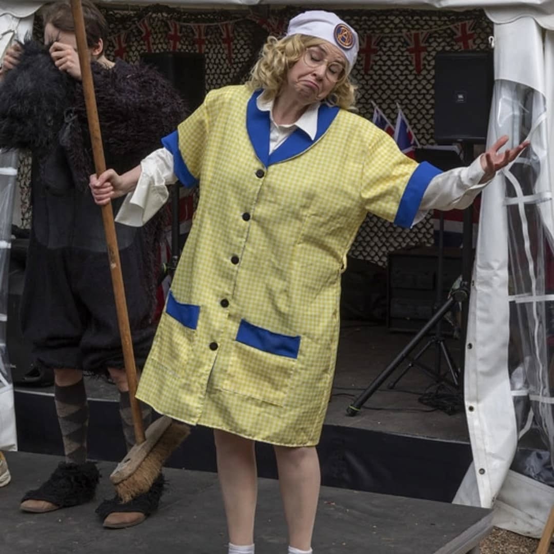 We loved entertaining the crowd at the @northnorfolkrailway Classic Comedy Weekend, performing sketches from Hi-Di-Hi and 'Allo 'Allo. Dad's Army were also there, as well as an array of singers, classic cars and of course - the incredible steam trains! Thank you to everyone who came along and made the weekend an incredible success (especially those who entered our knobbly competition - you know who you are! 😉). Photos @leighcaudwell
